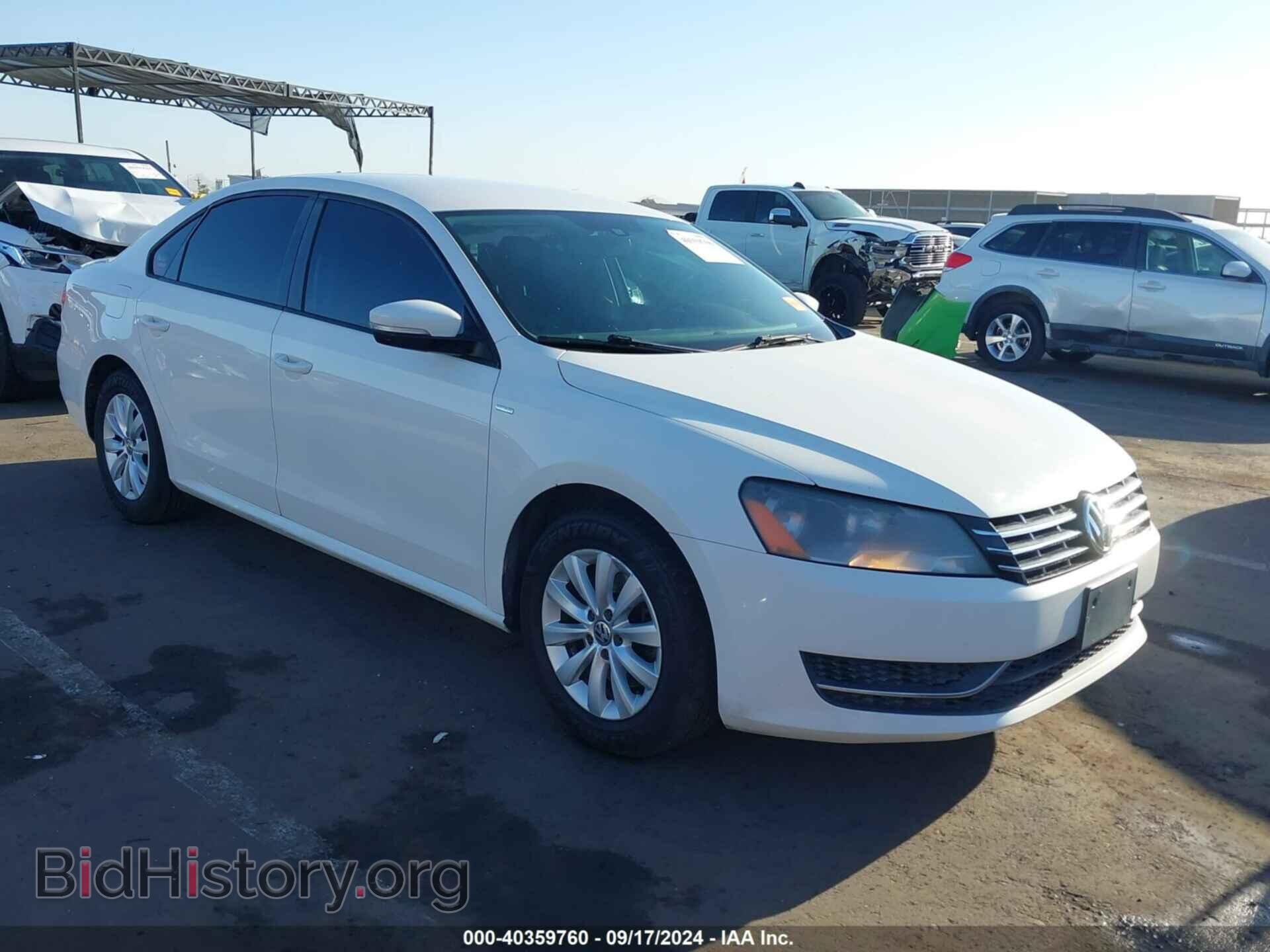 Фотография 1VWAP7A36DC142002 - VOLKSWAGEN PASSAT 2013