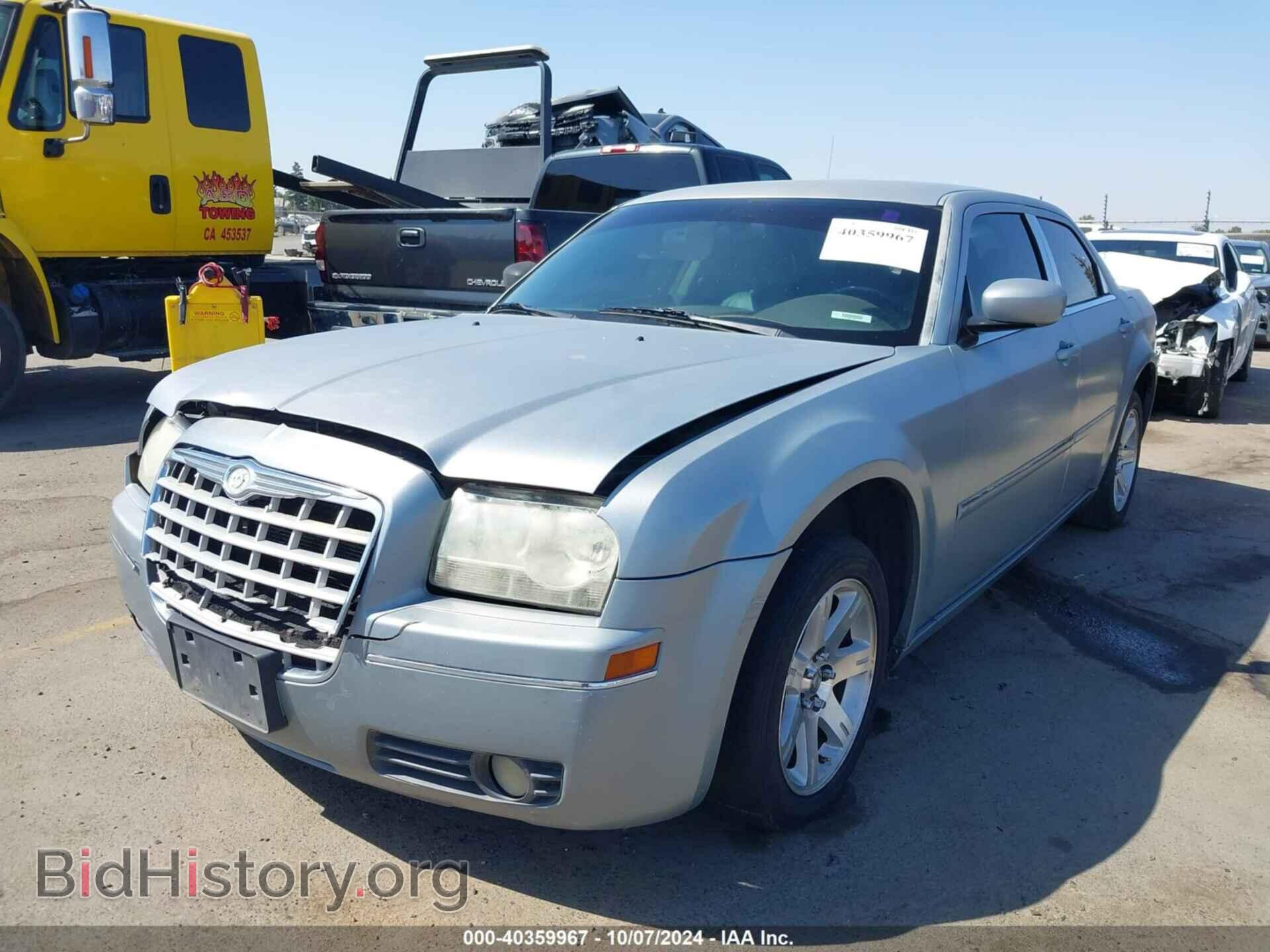 2007 CHRYSLER 300 - VIN: 2C3KA53G77H718182 - Фото 2
