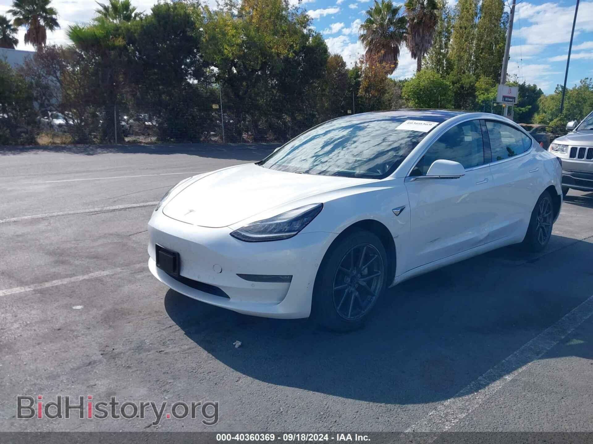 2018 TESLA MODEL 3 - VIN: 5YJ3E1EAXJF009233 - Фото 2