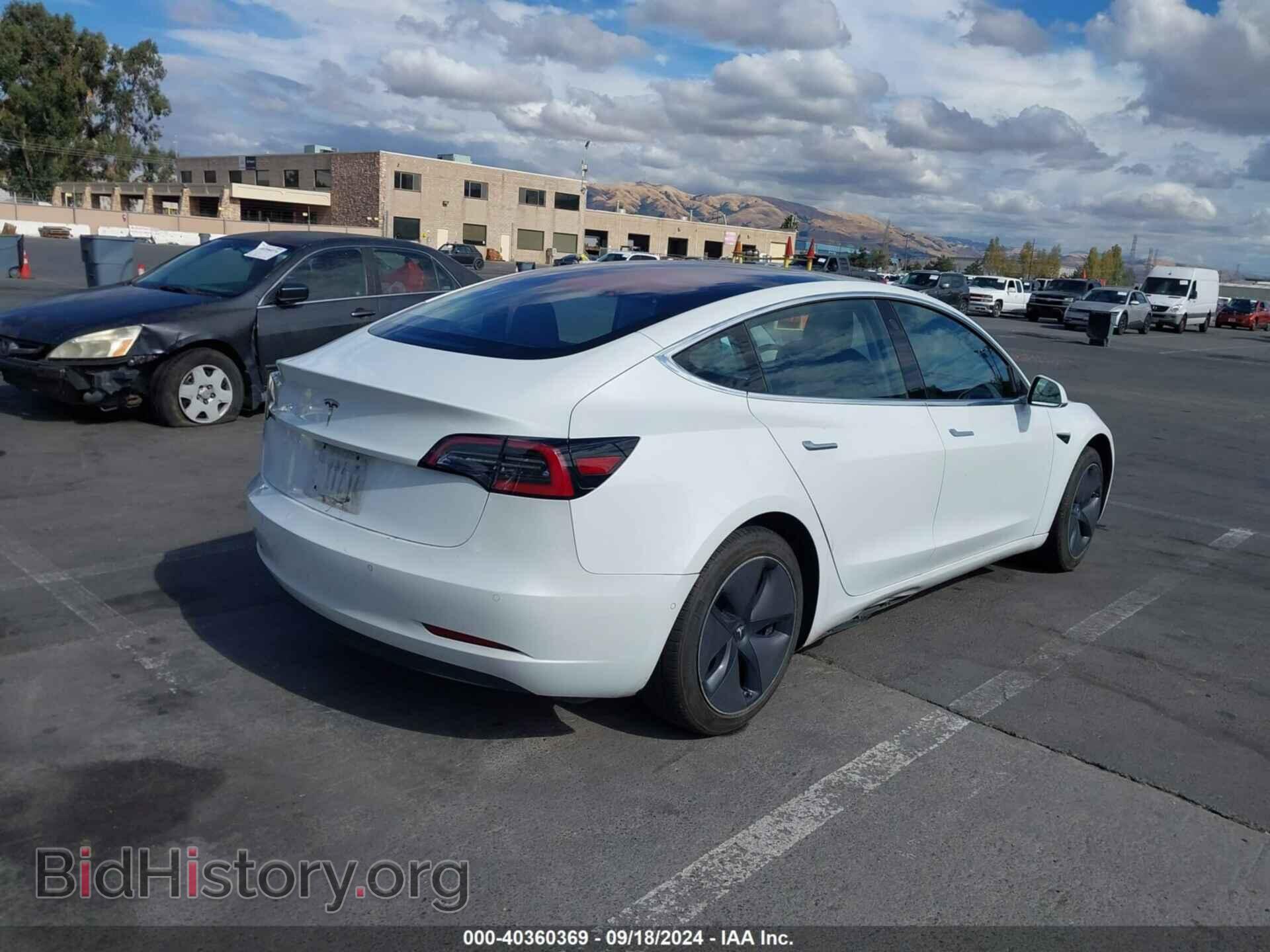 2018 TESLA MODEL 3 - VIN: 5YJ3E1EAXJF009233 - Фото 4