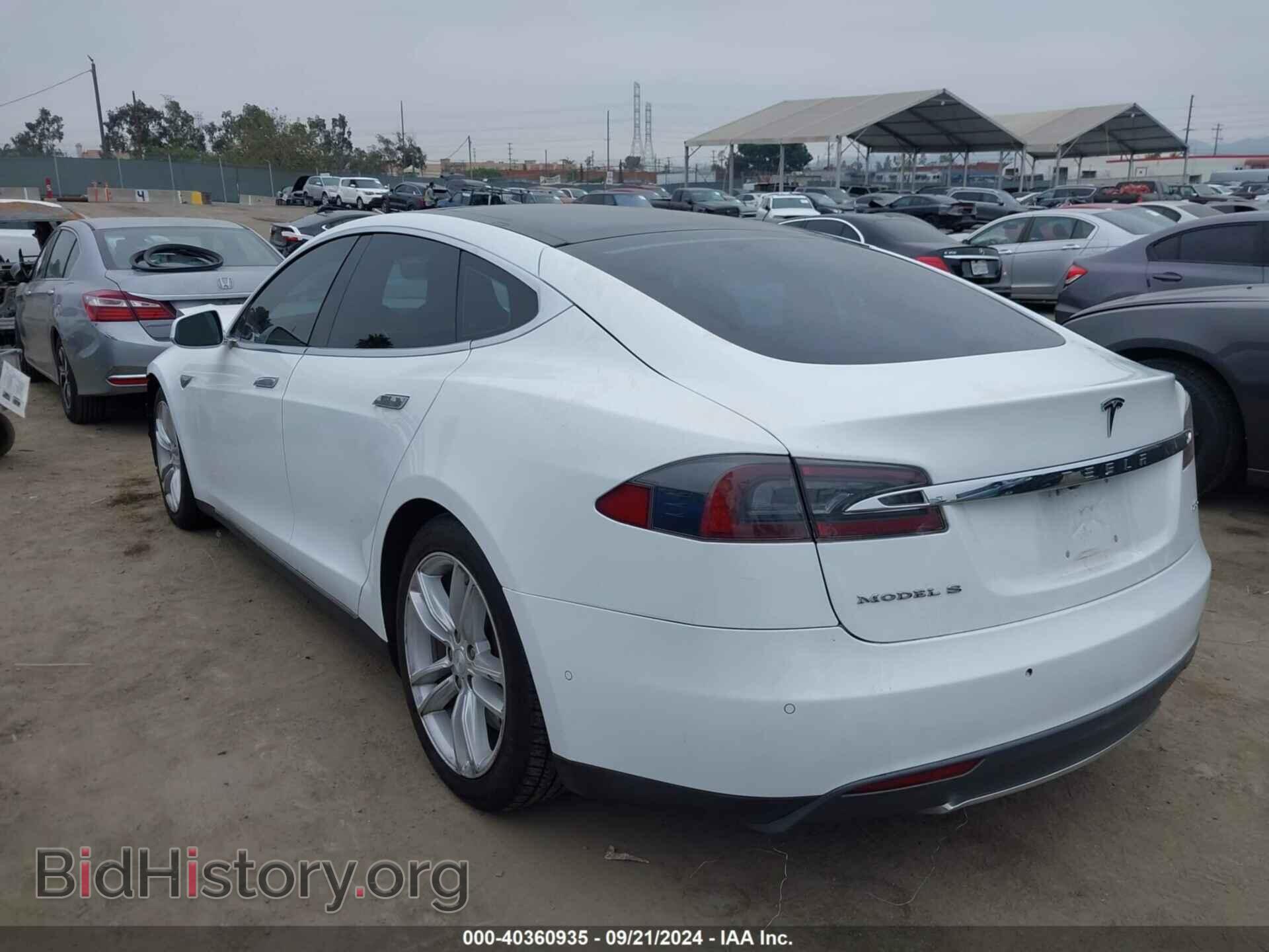 2016 TESLA MODEL S - VIN: 5YJSA1E21GF130192 - Фото 3