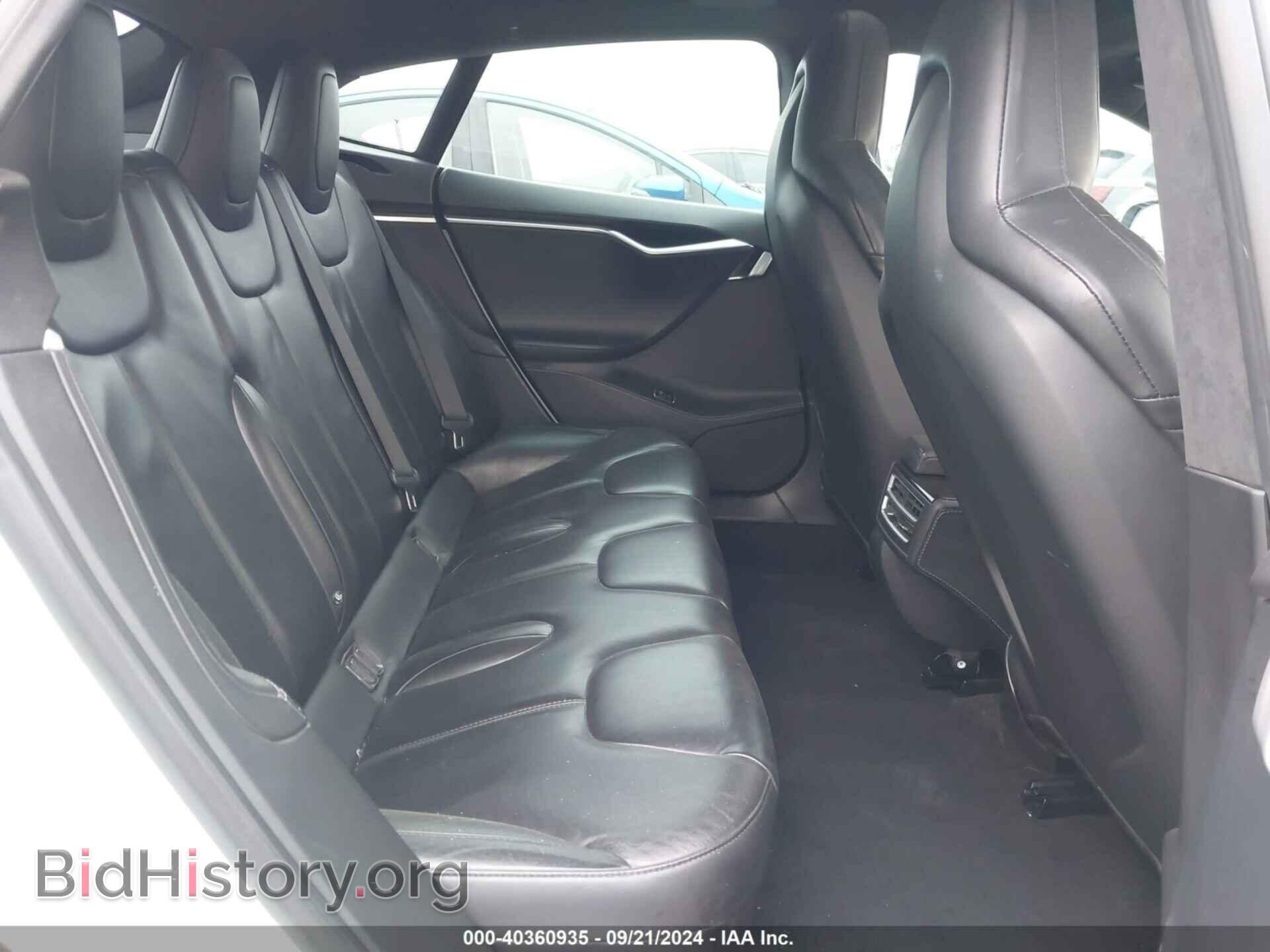 2016 TESLA MODEL S - VIN: 5YJSA1E21GF130192 - Фото 8