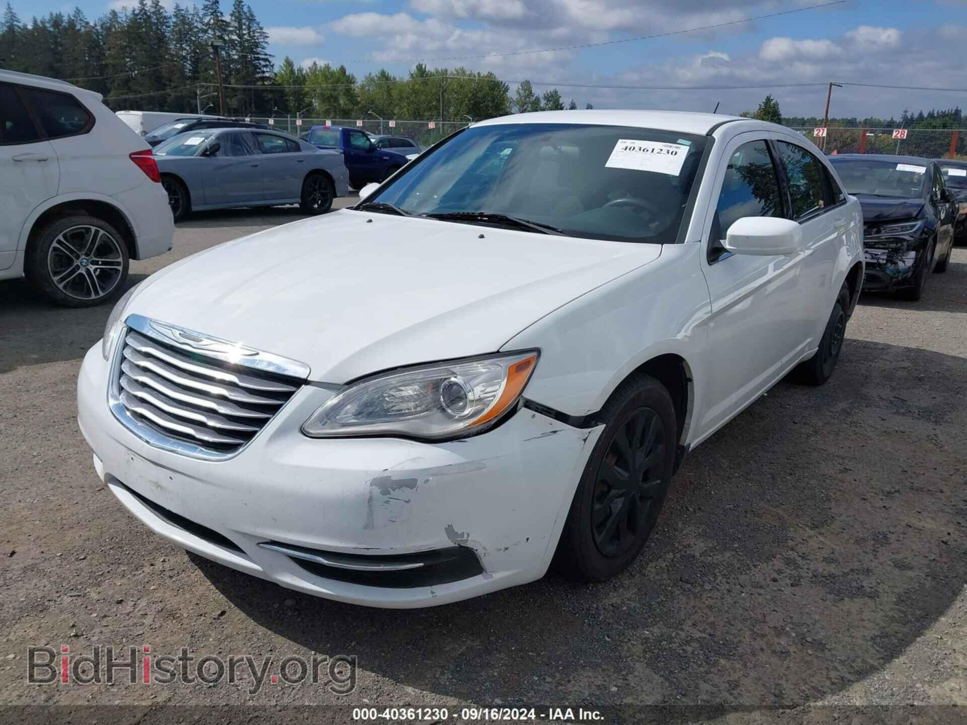 2012 CHRYSLER 200 - VIN: 1C3CCBABXCN127205 - Фото 2