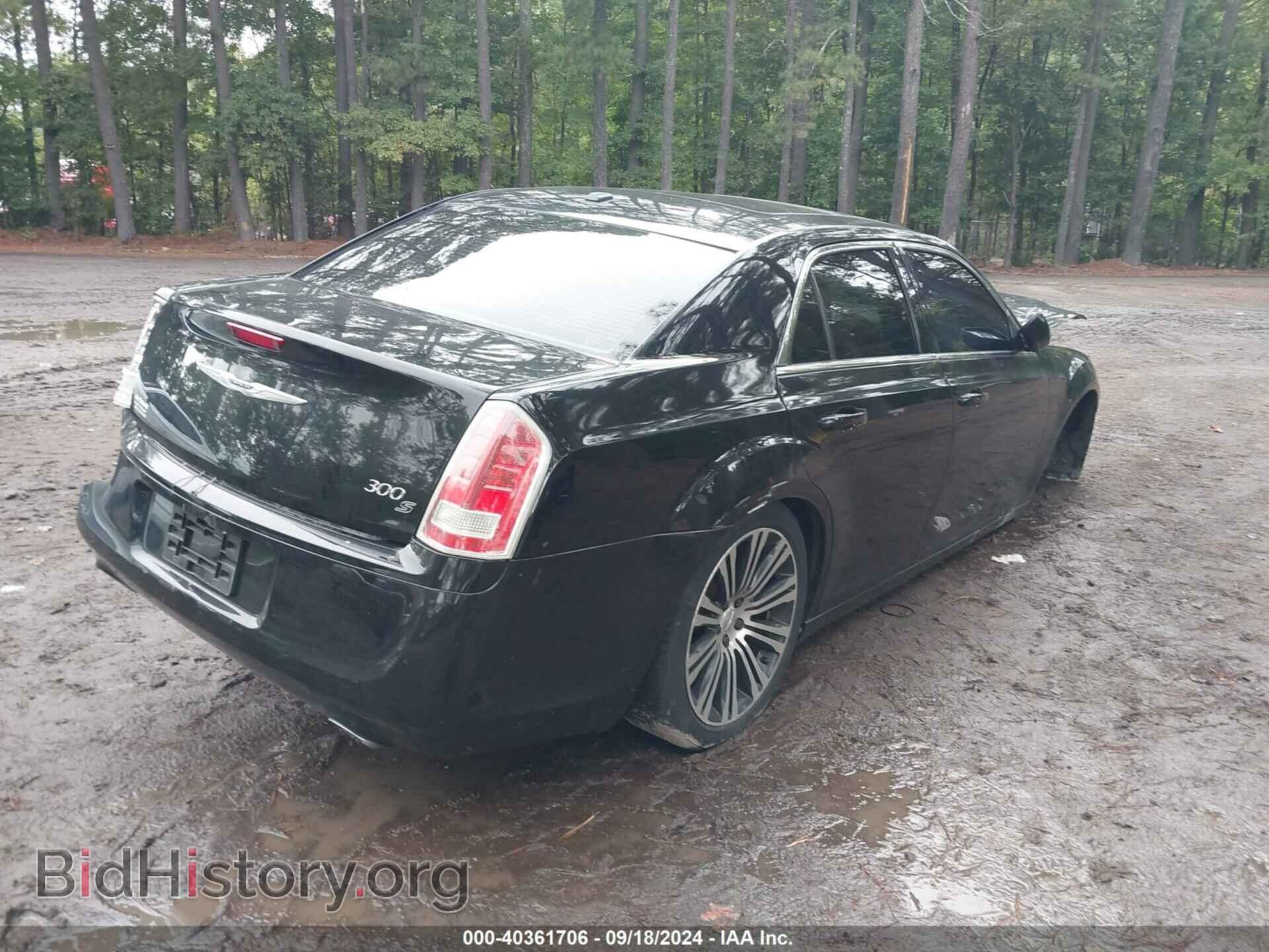2013 CHRYSLER 300 - VIN: 2C3CCABT5DH732227 - Фото 4