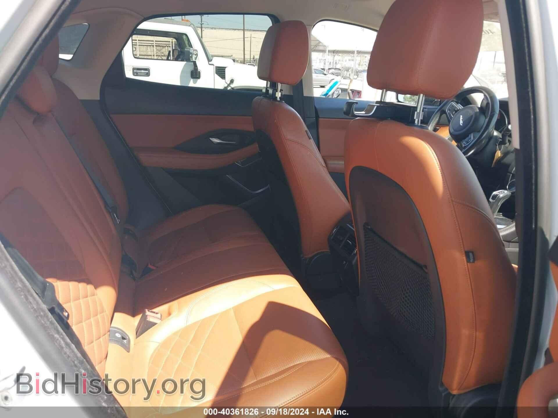 2019 JAGUAR E-PACE - VIN: SADFP2FX4K1Z37876 - Photo 8