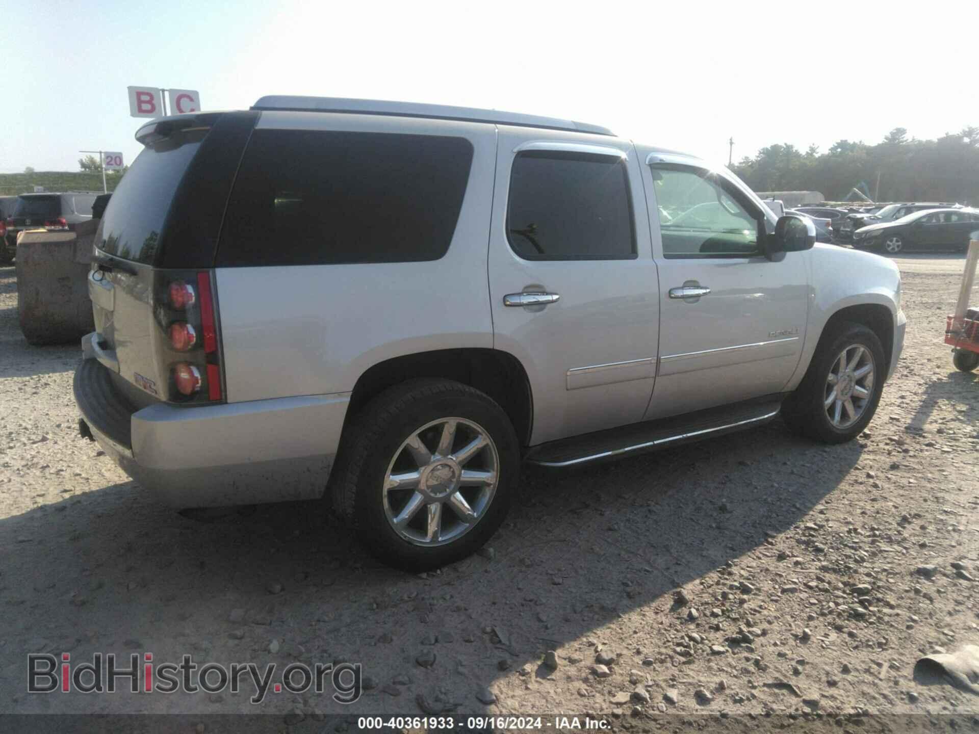 2011 GMC YUKON - VIN: 1GKS2EEF8BR308971 - Фото 4