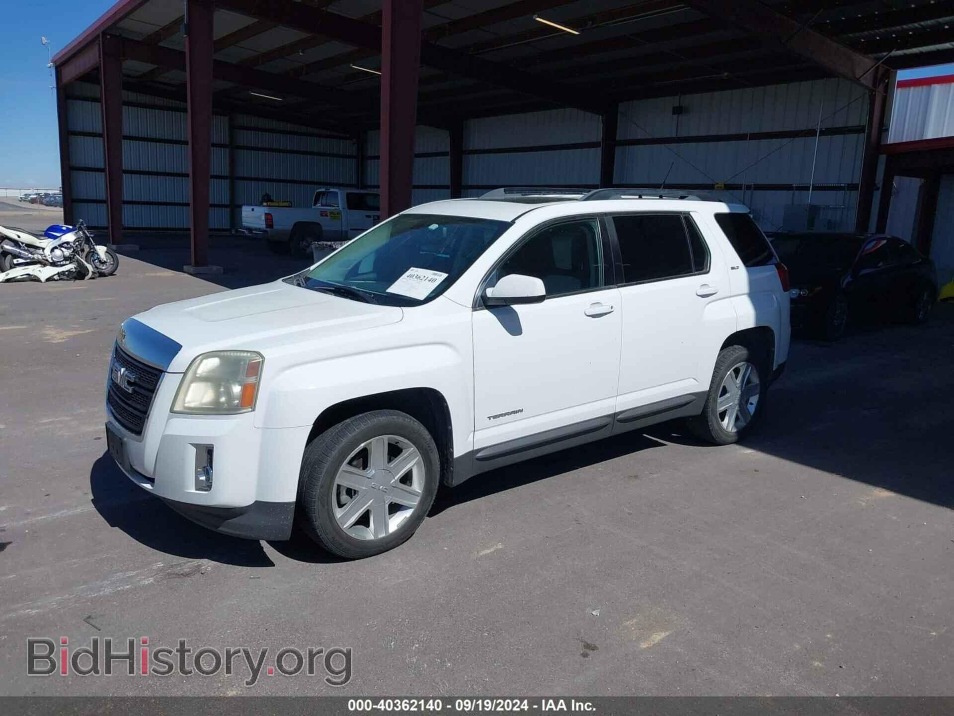 2011 GMC TERRAIN - VIN: 2CTFLVEC6B6237625 - Photo 2