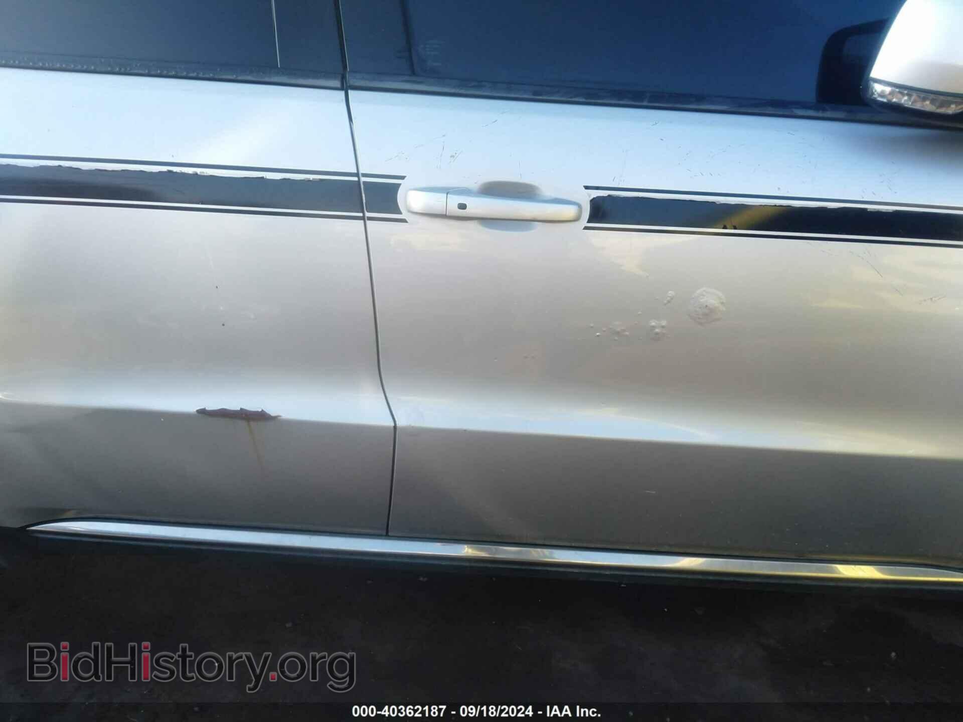 2011 DODGE DURANGO - VIN: 1D4RD4GG5BC666944 - Фото 12