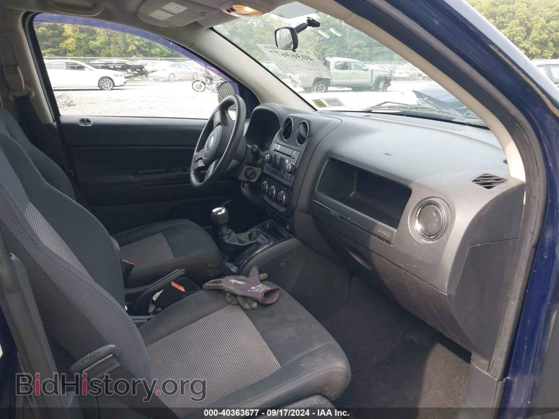 2012 JEEP COMPASS - VIN: 1C4NJDBB0CD578265 - Фото 5