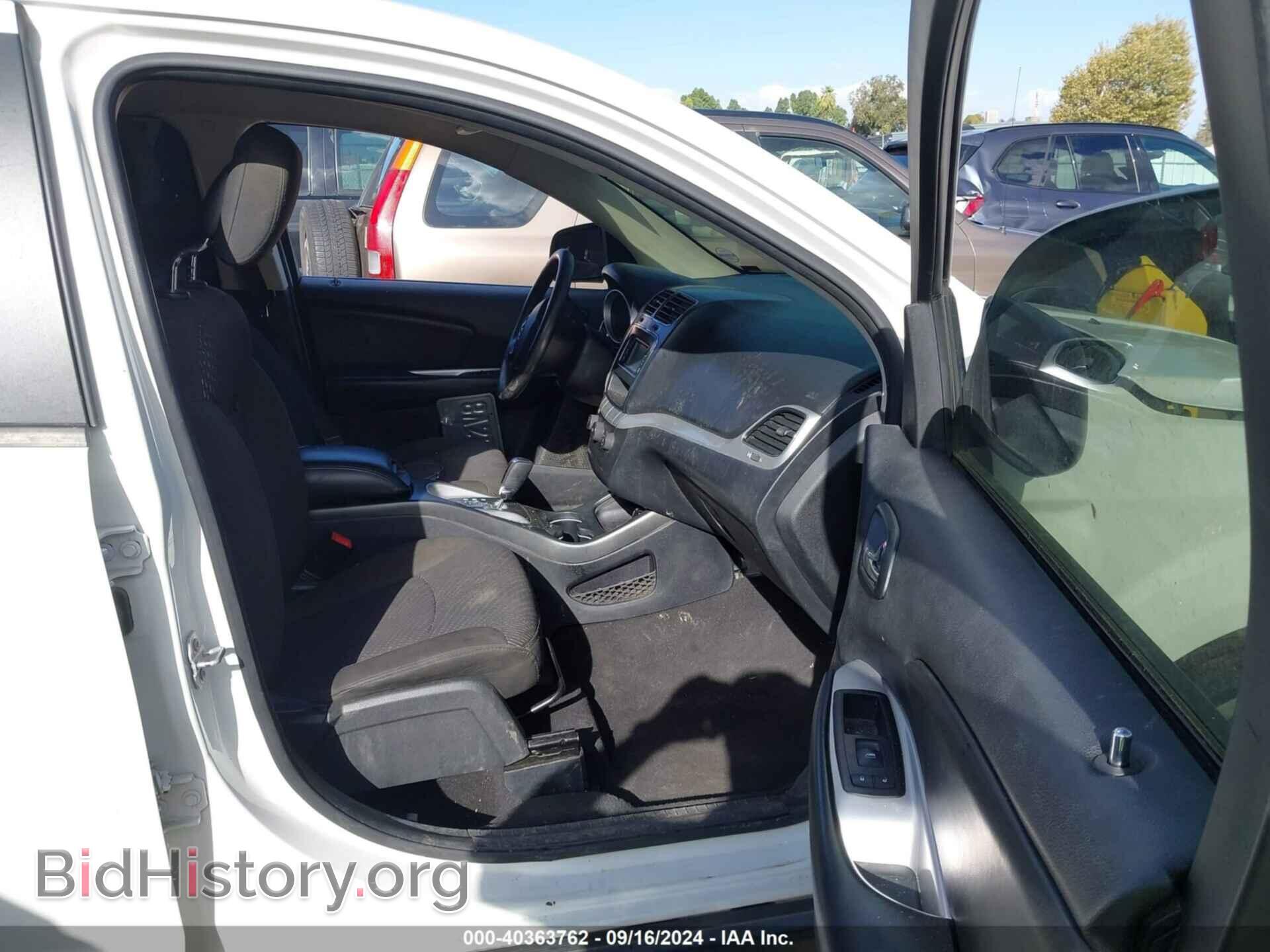 2016 DODGE JOURNEY - VIN: 3C4PDCABXGT235409 - Фото 5