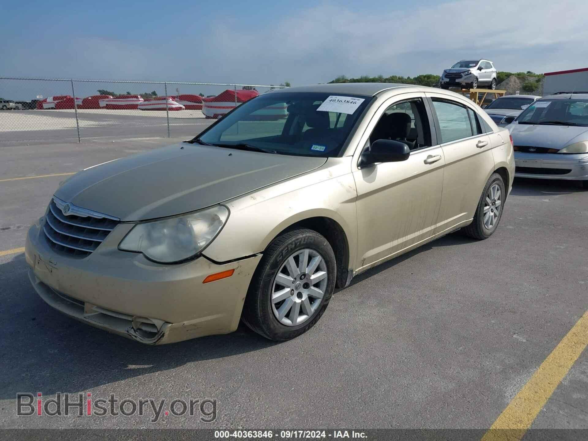 2010 CHRYSLER SEBRING - VIN: 1C3CC4FB4AN163067 - Фото 2