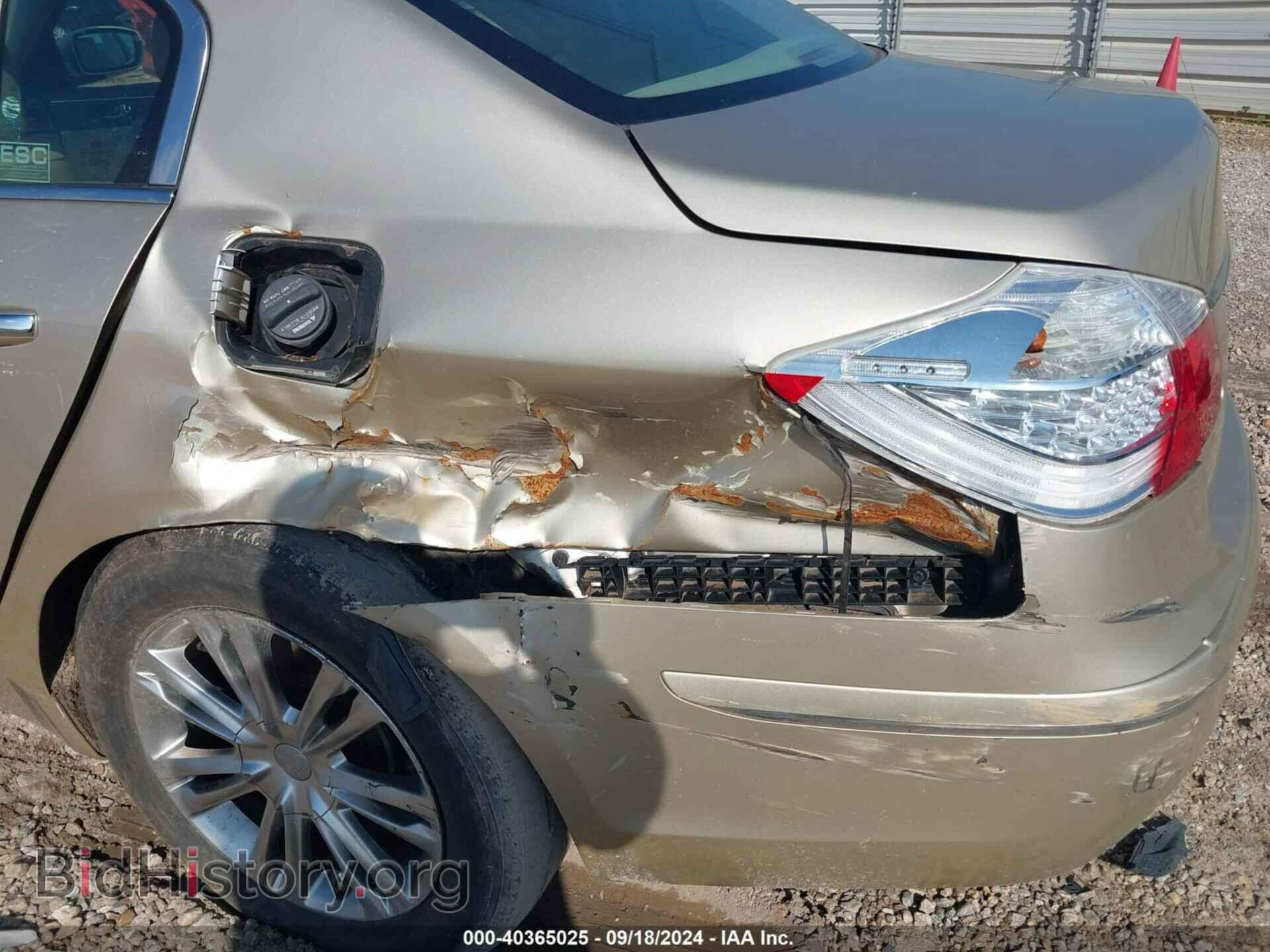 2009 HYUNDAI GENESIS - VIN: KMHGC46F19U044258 - Фото 6