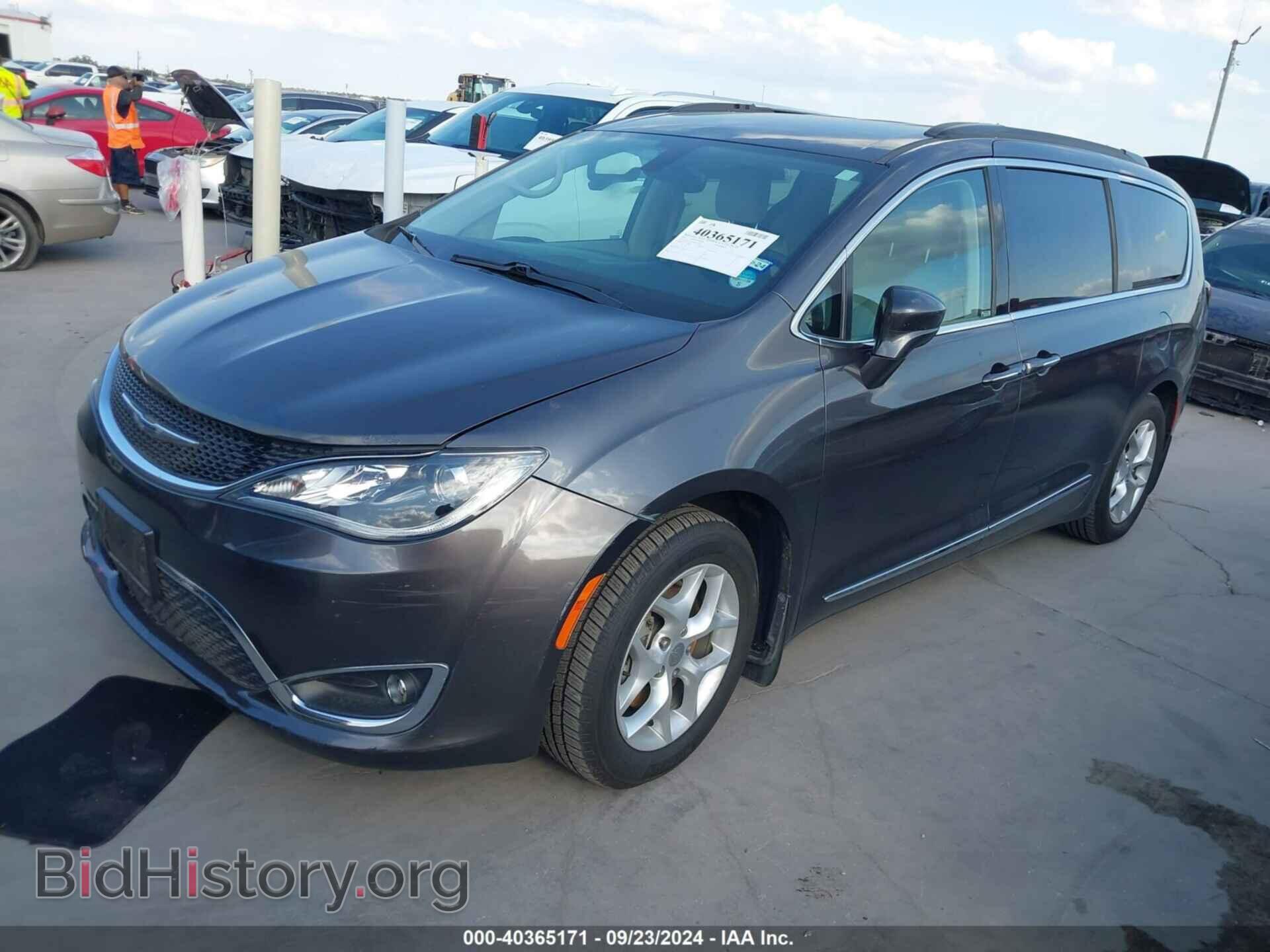 2017 CHRYSLER PACIFICA - VIN: 2C4RC1BG3HR660128 - Фото 2