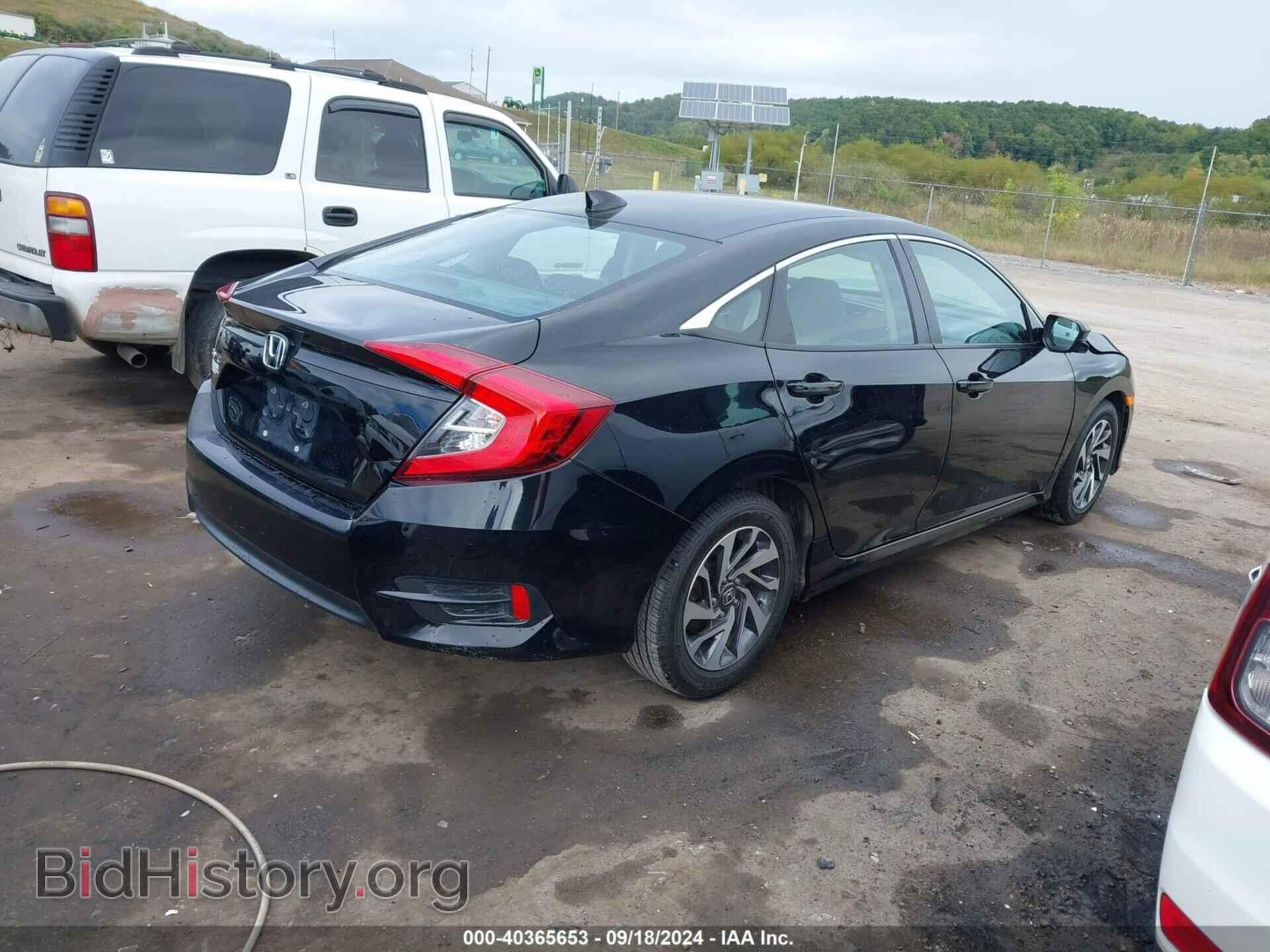 2017 HONDA CIVIC - VIN: 19XFC2F73HE020277 - Фото 4