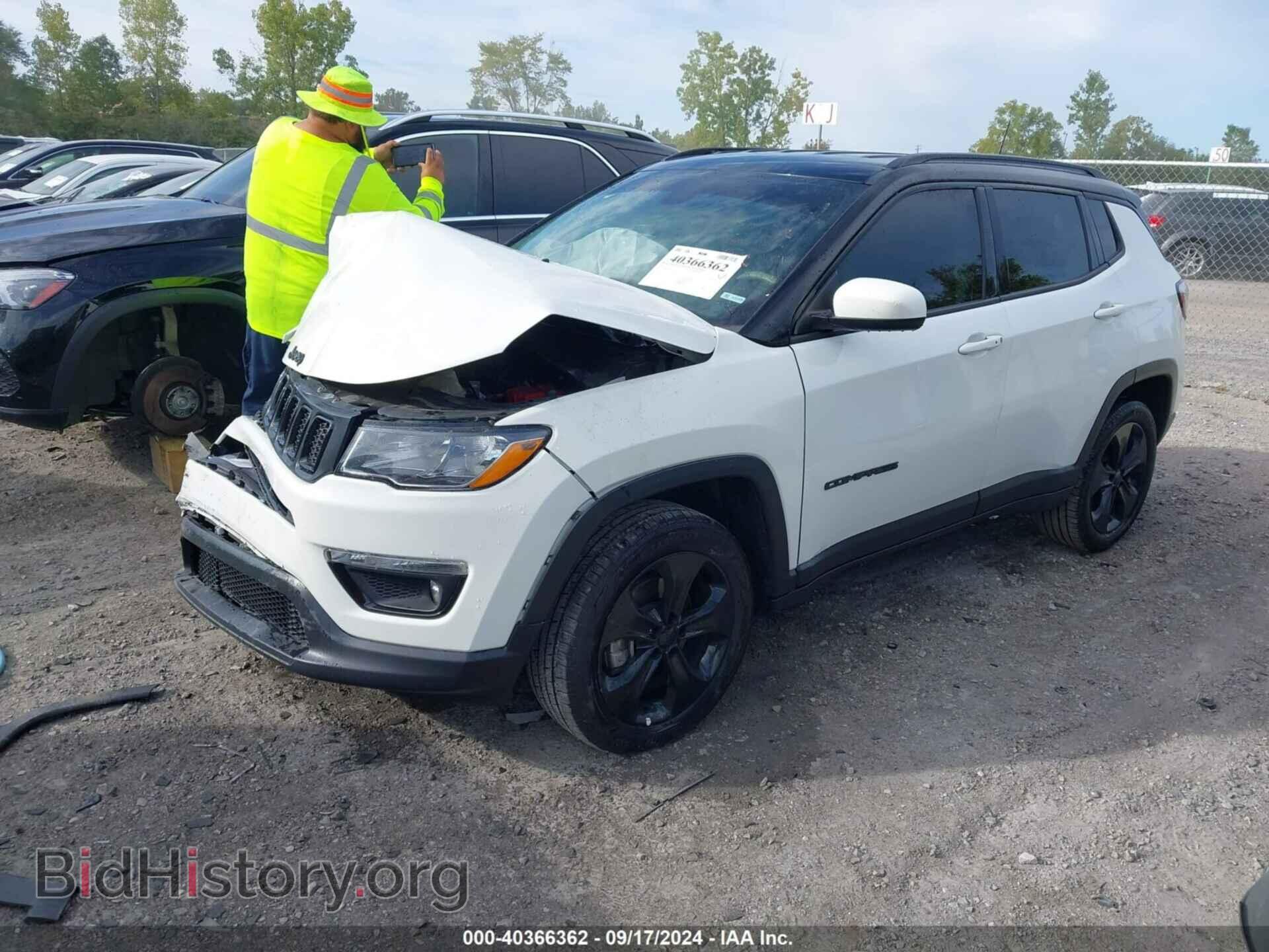 2020 JEEP COMPASS - VIN: 3C4NJDBB6LT209730 - Фото 2
