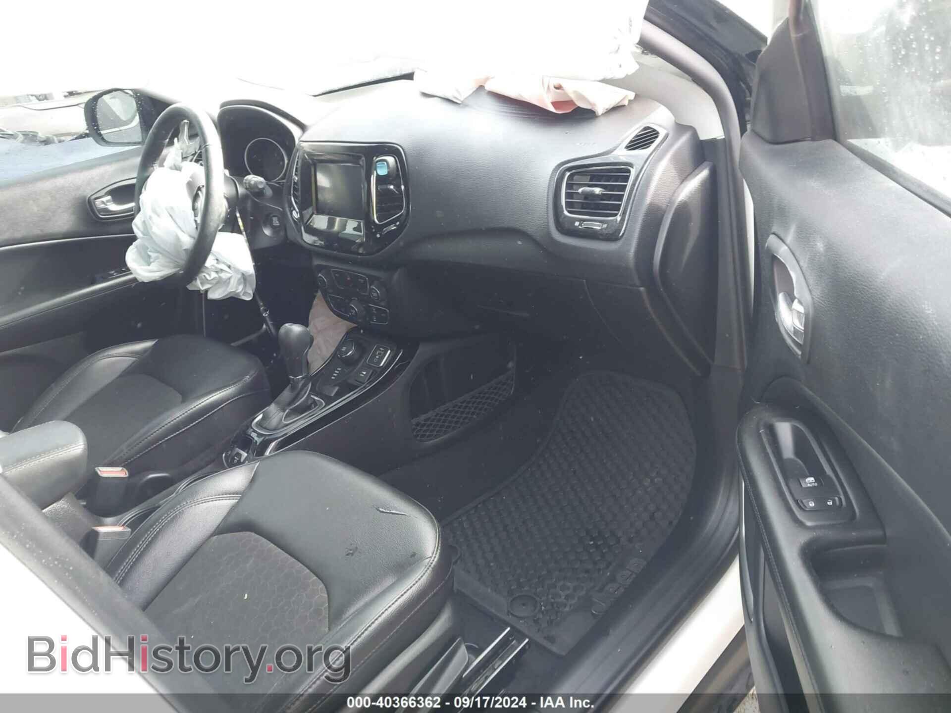2020 JEEP COMPASS - VIN: 3C4NJDBB6LT209730 - Фото 5