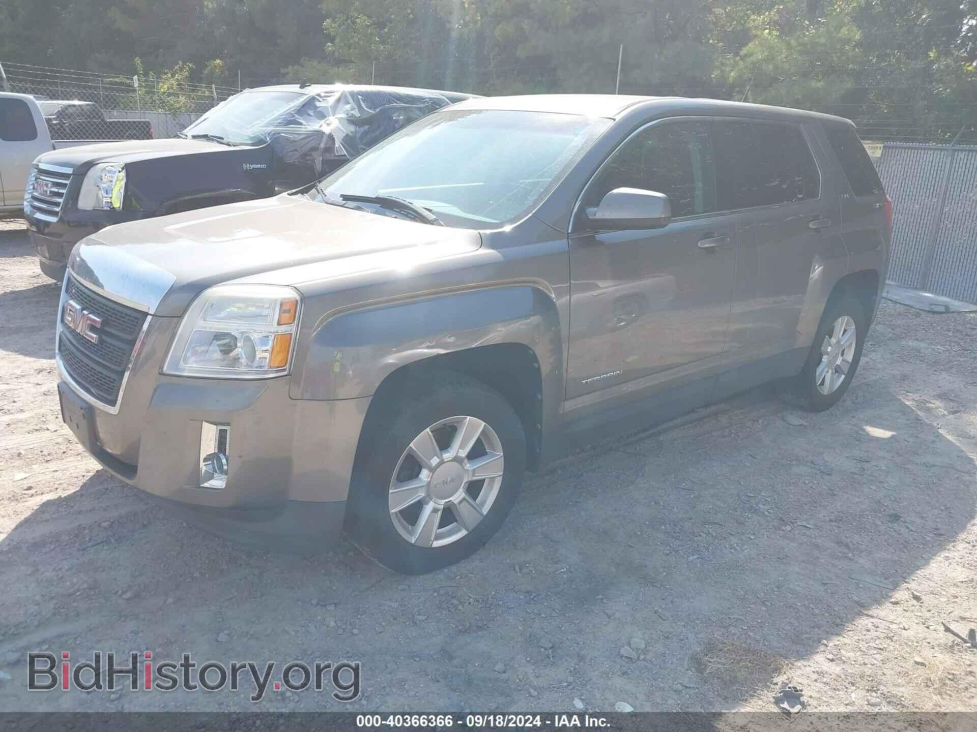 2011 GMC TERRAIN - VIN: 2CTALMEC3B6458460 - Photo 2