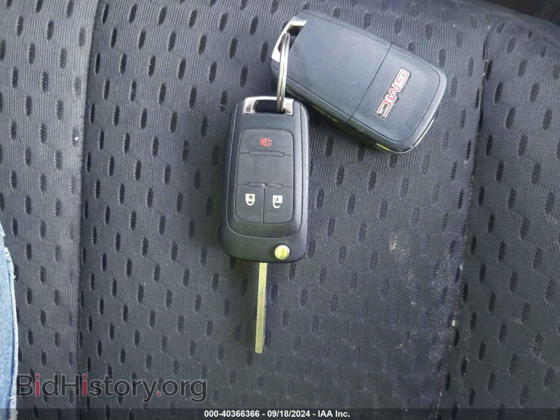 2011 GMC TERRAIN - VIN: 2CTALMEC3B6458460 - Photo 11