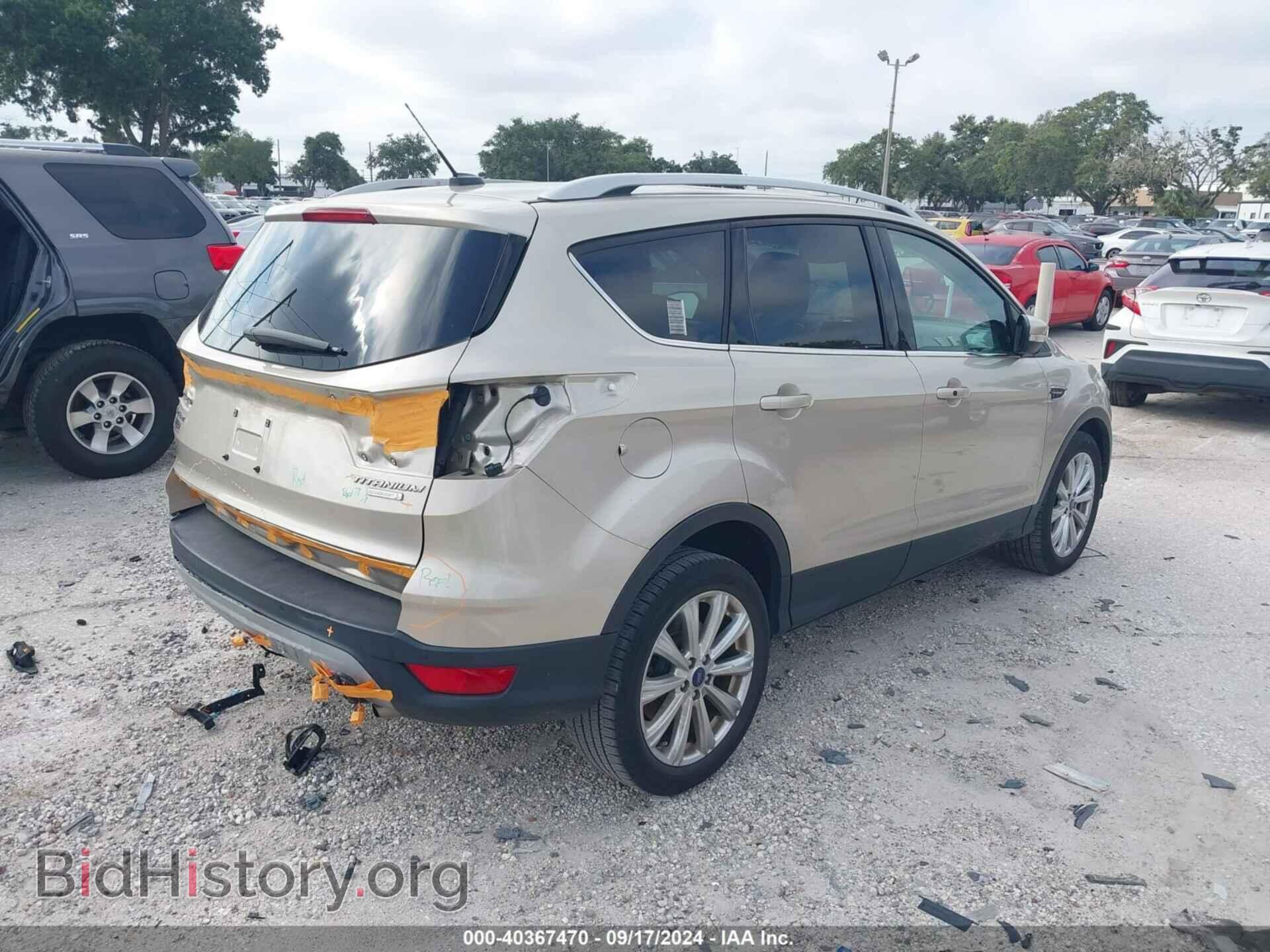 2017 FORD ESCAPE - VIN: 1FMCU0JD4HUC46407 - Фото 4