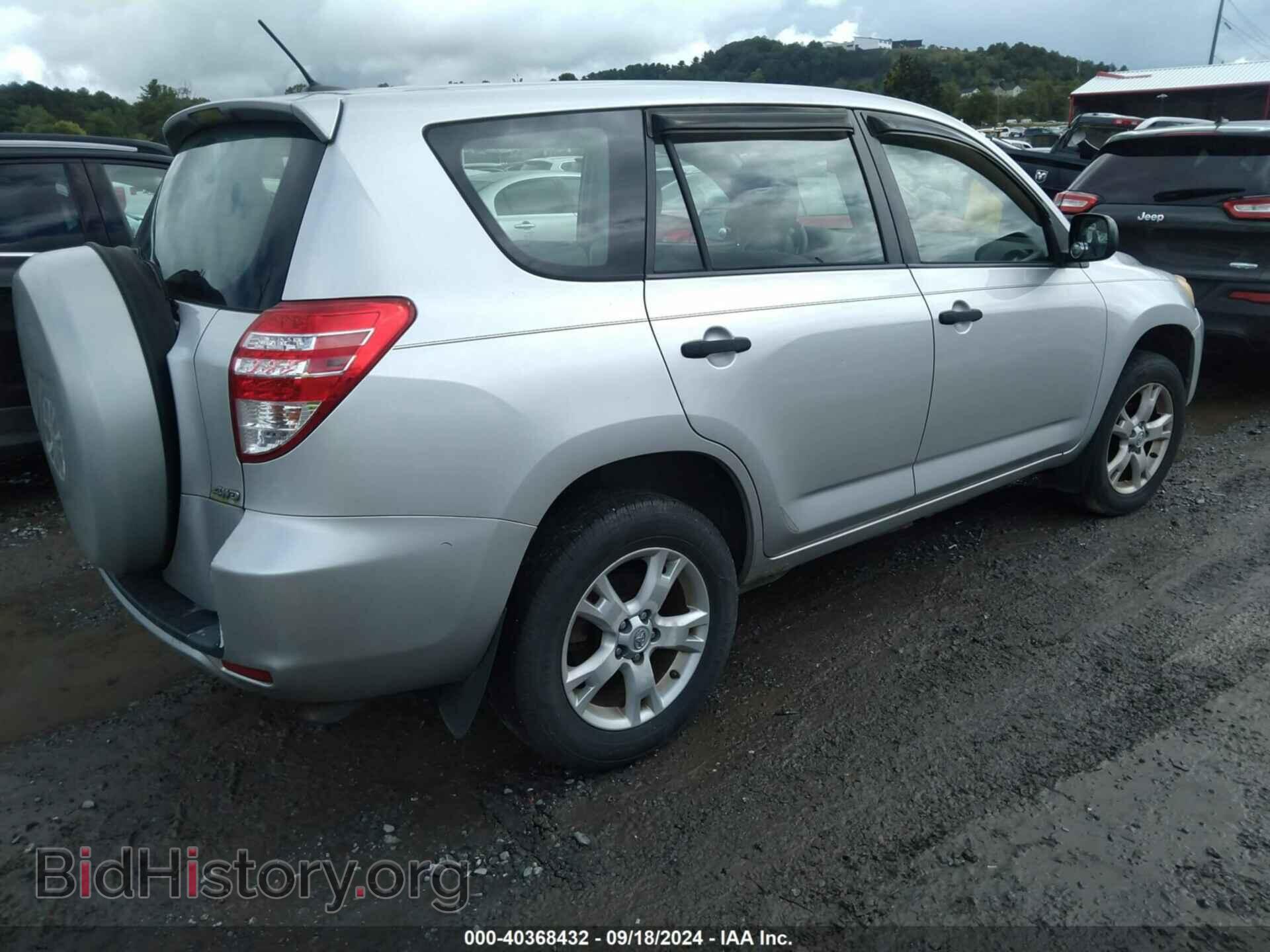 2010 TOYOTA RAV4 - VIN: JTMBF4DVXAD024434 - Фото 4