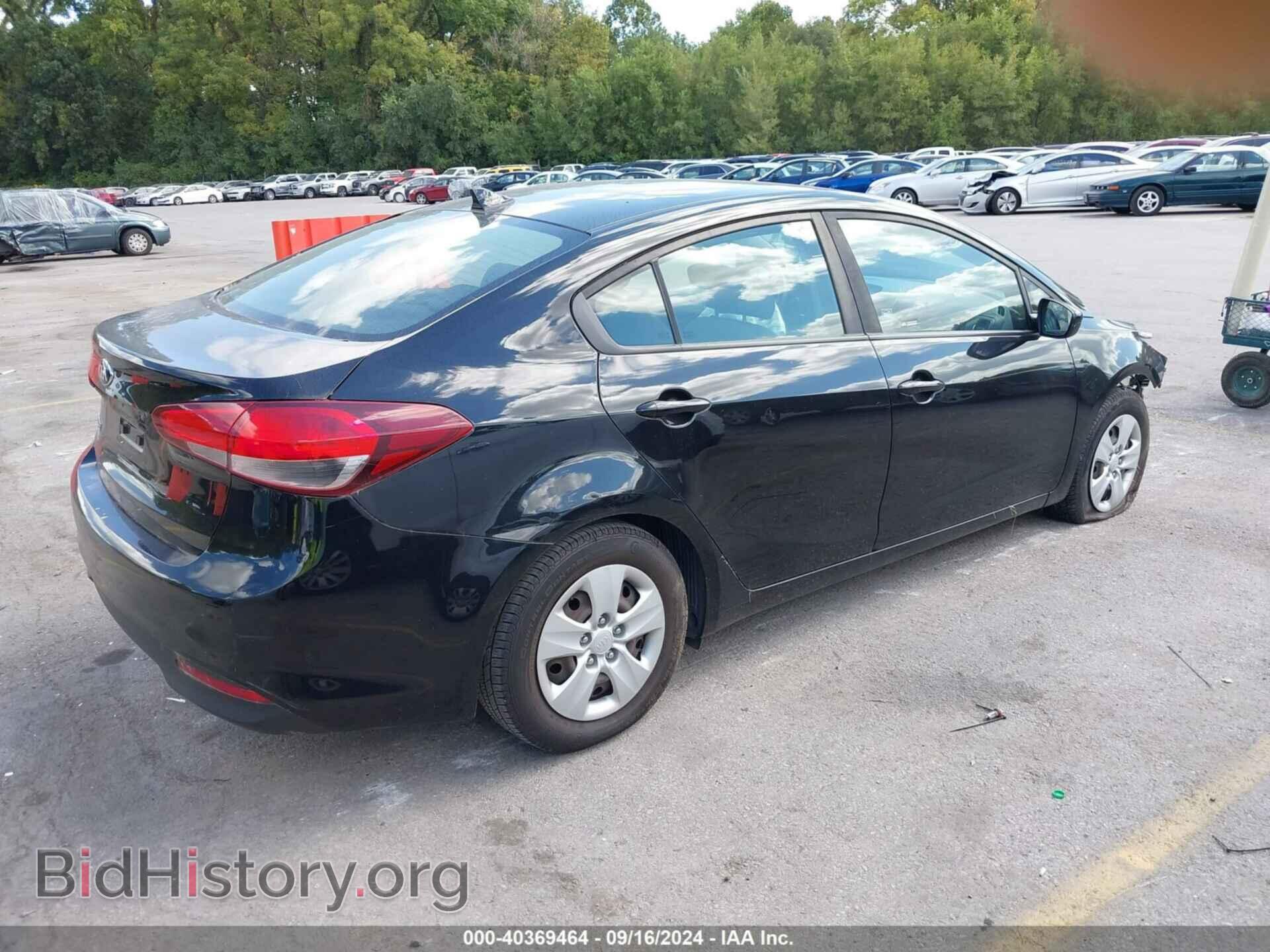 2017 KIA FORTE - VIN: 3KPFK4A78HE084370 - Фото 4