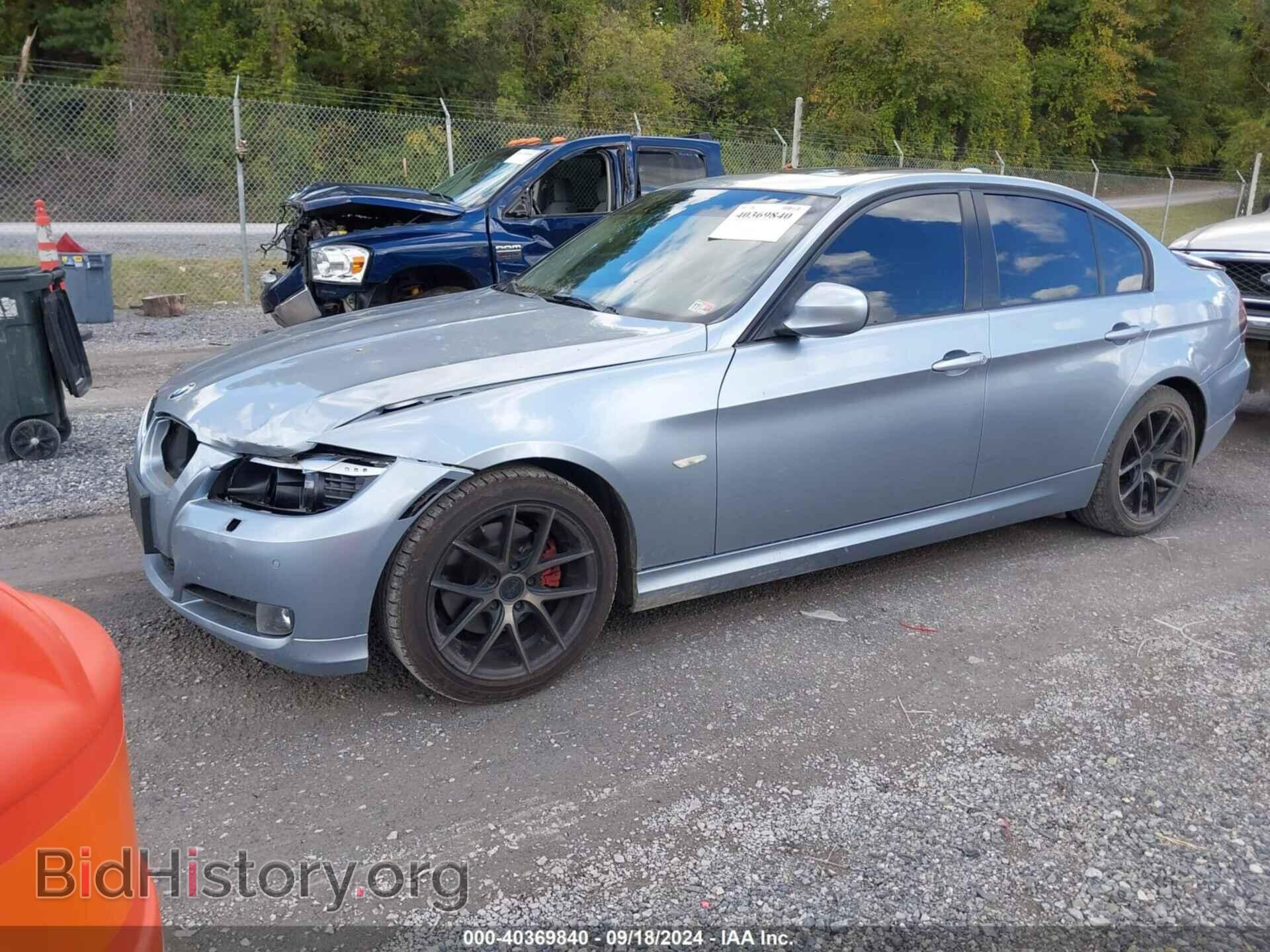 2011 BMW 328I - VIN: WBAPH5G58BNM72455 - Фото 2