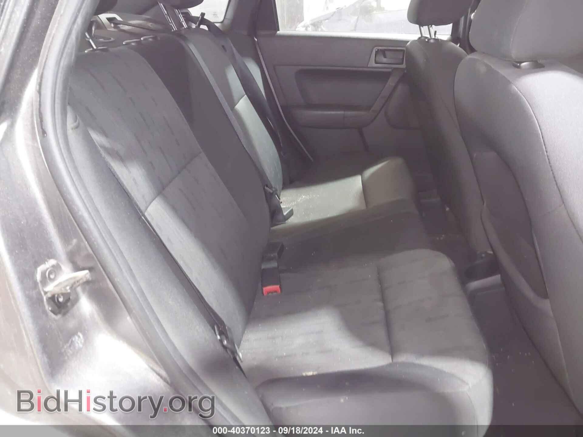 2011 FORD FOCUS - VIN: 1FAHP3FN4BW177515 - Фото 8