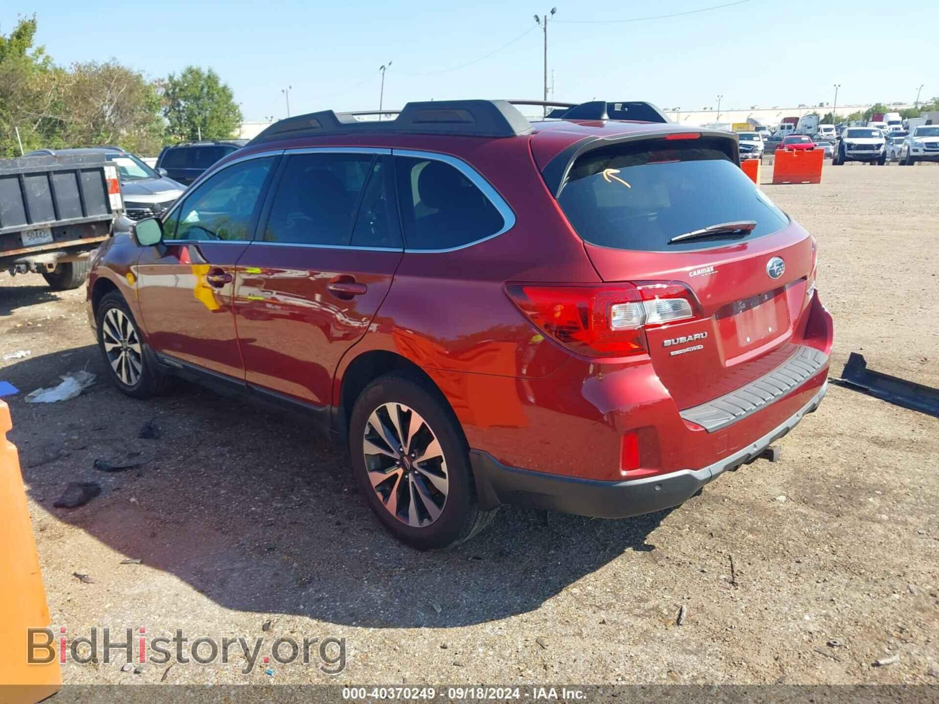2017 SUBARU OUTBACK - VIN: 4S4BSANC1H3402000 - Фото 3