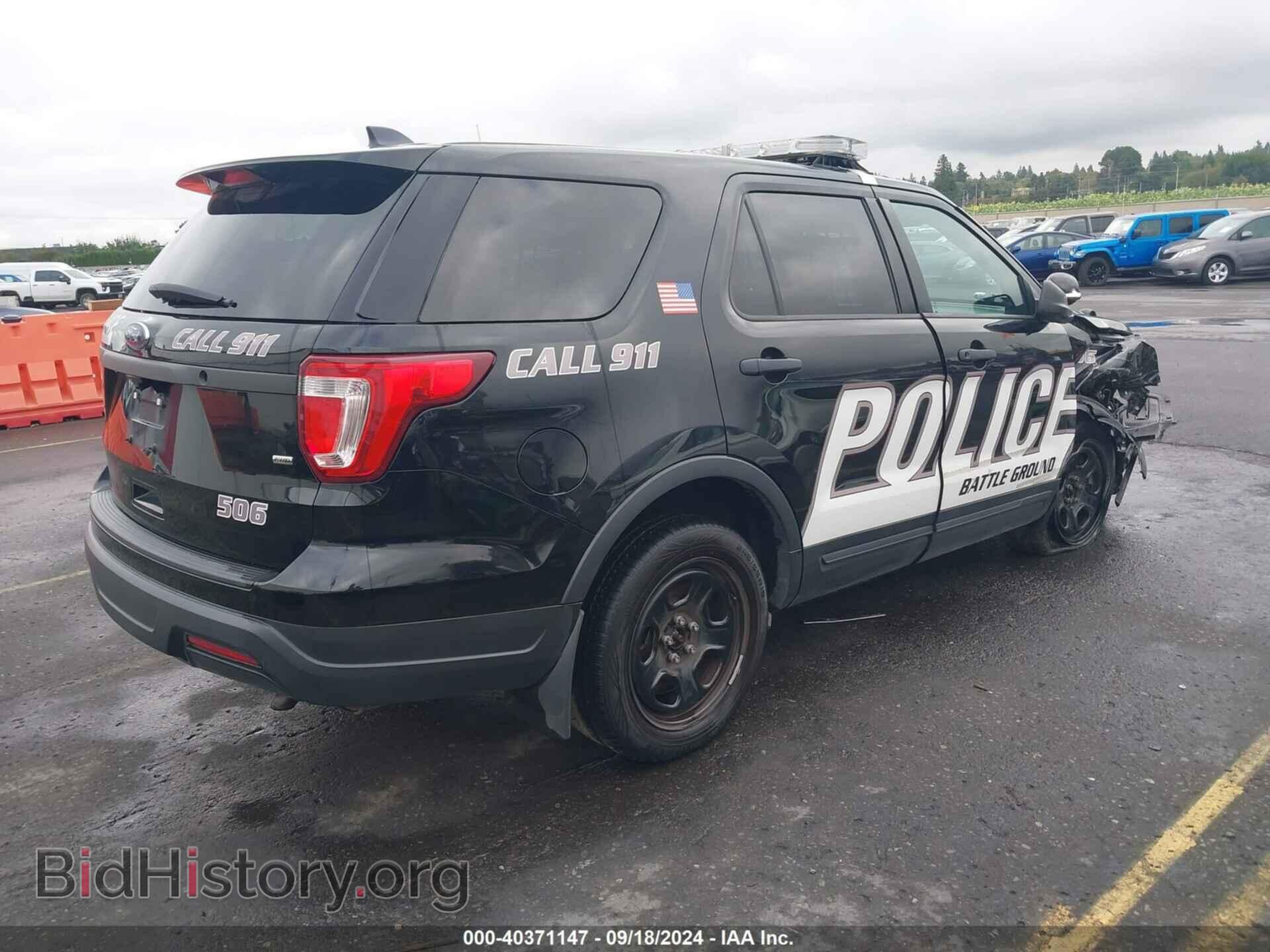 2018 FORD POLICE INTERCEPTOR UTILITY - VIN: 1FM5K8AR8JGB12996 - Photo 4