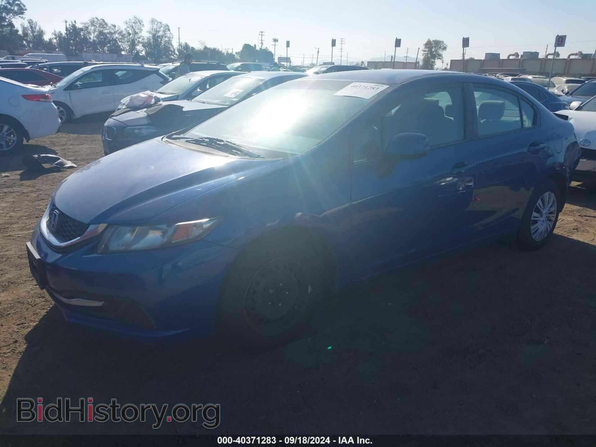 2013 HONDA CIVIC - VIN: 19XFB2F58DE273753 - Фото 2