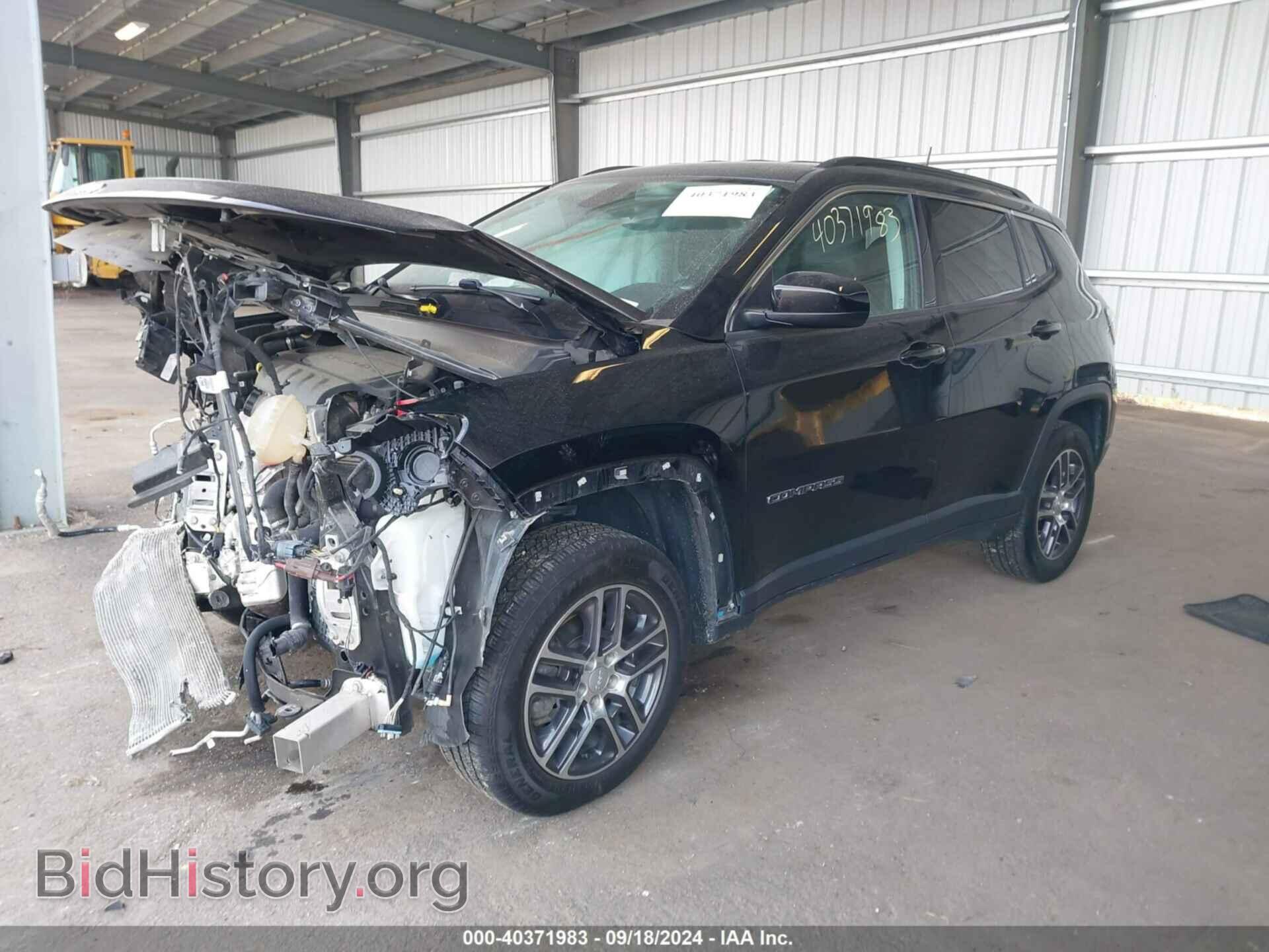 2019 JEEP COMPASS - VIN: 3C4NJDBB2KT813516 - Photo 2