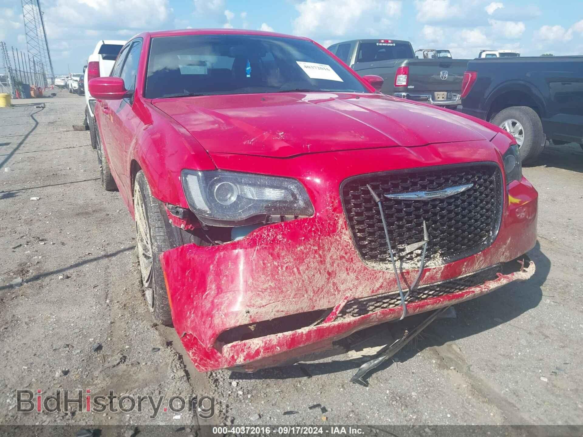 2015 CHRYSLER 300 - VIN: 2C3CCABG0FH853981 - Фото 6