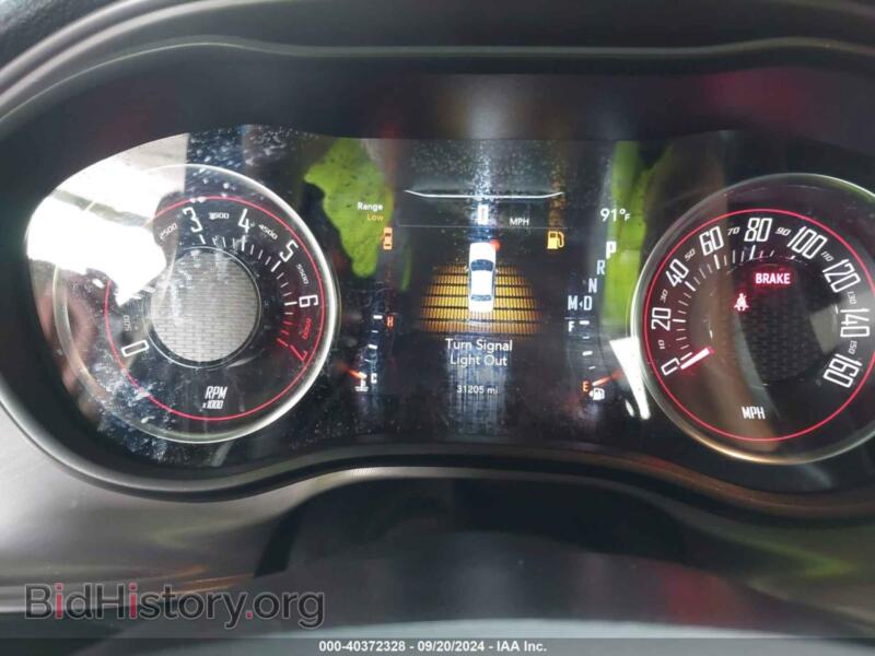 2023 Dodge CHALLENGER (VIN 2C3CDZAG4PH558672) — фото 7 из 16