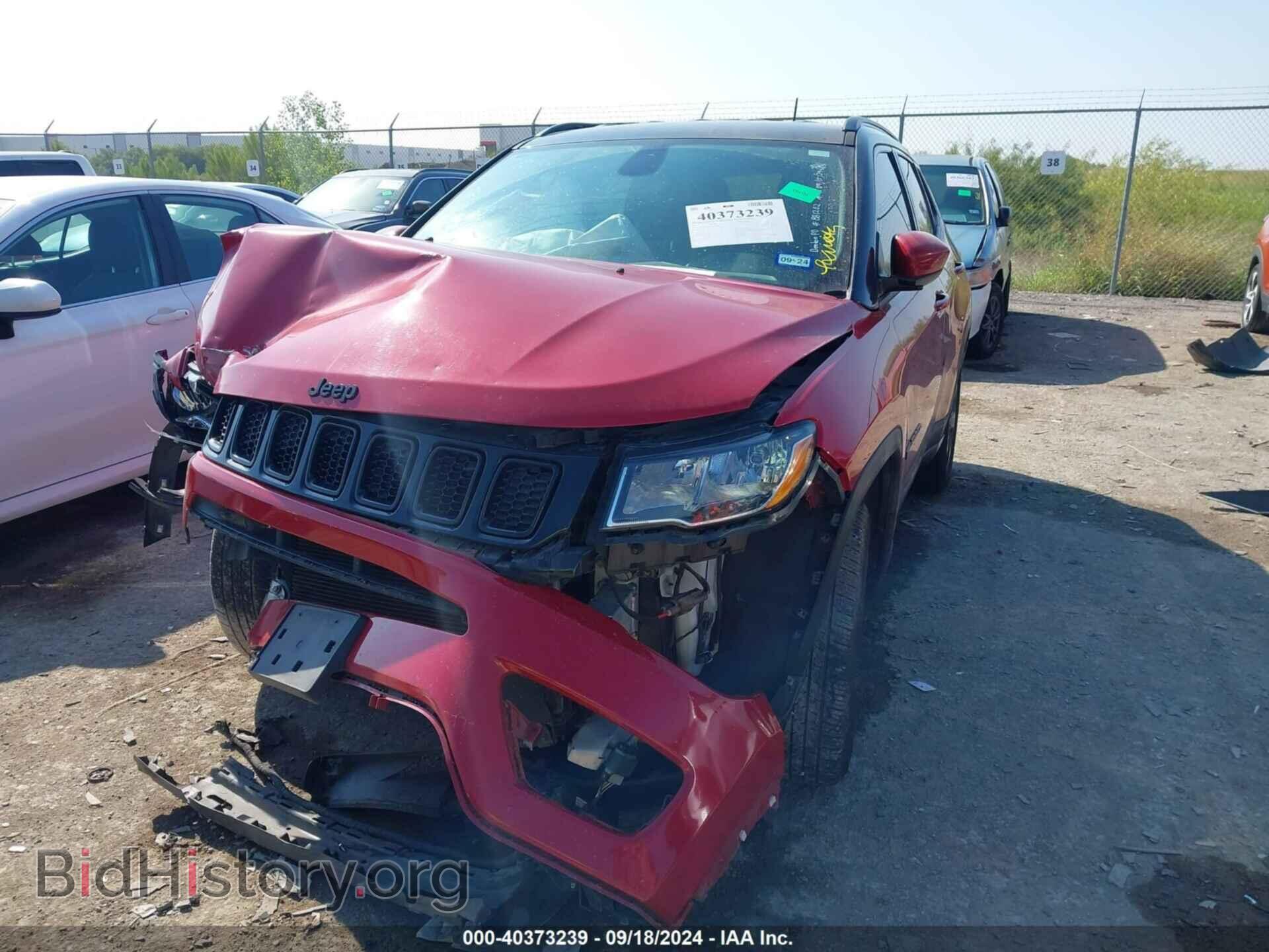 2018 JEEP COMPASS - VIN: 3C4NJCBB8JT327060 - Фото 2