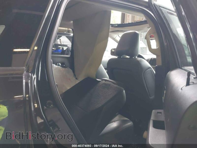 2010 Ford EDGE (VIN 2FMDK4AC7ABA03906) — photo 8 of 21