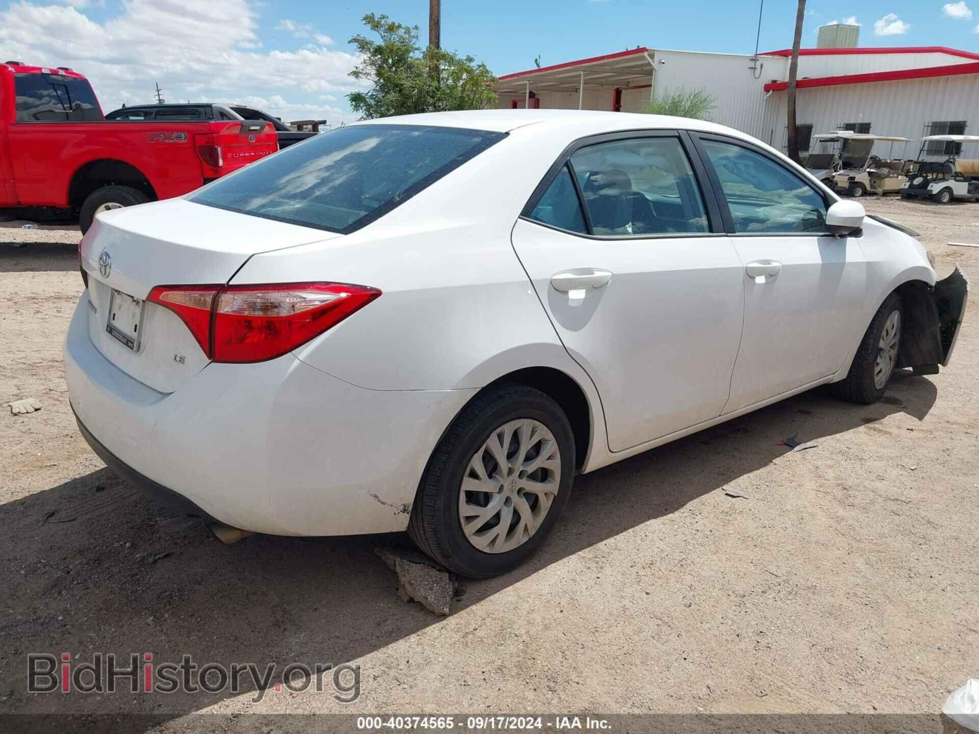 2017 TOYOTA COROLLA - VIN: 5YFBURHE2HP666389 - Фото 4