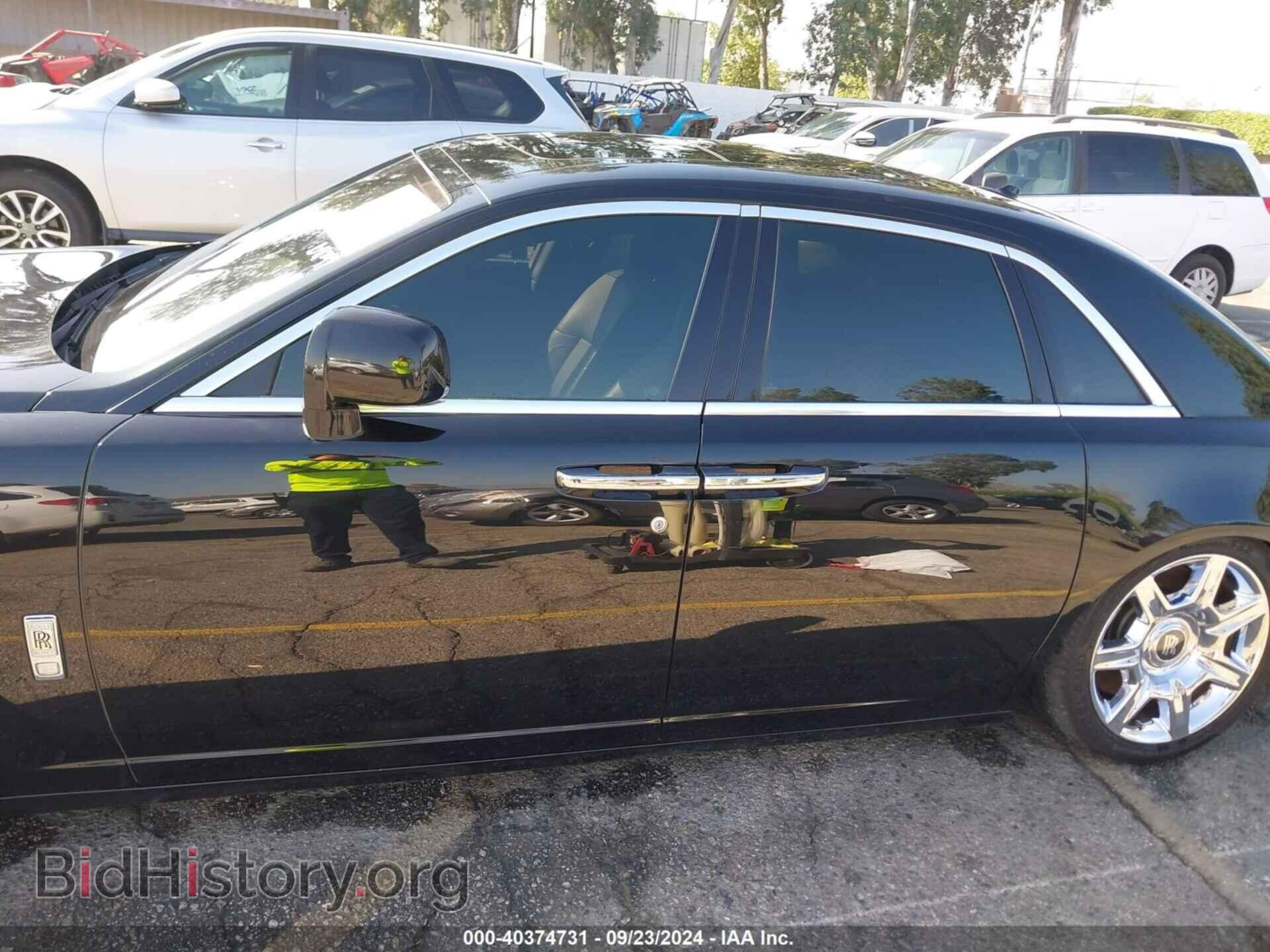 2011 ROLLS-ROYCE GHOST - VIN: SCA664S59BUX50010 - Photo 13
