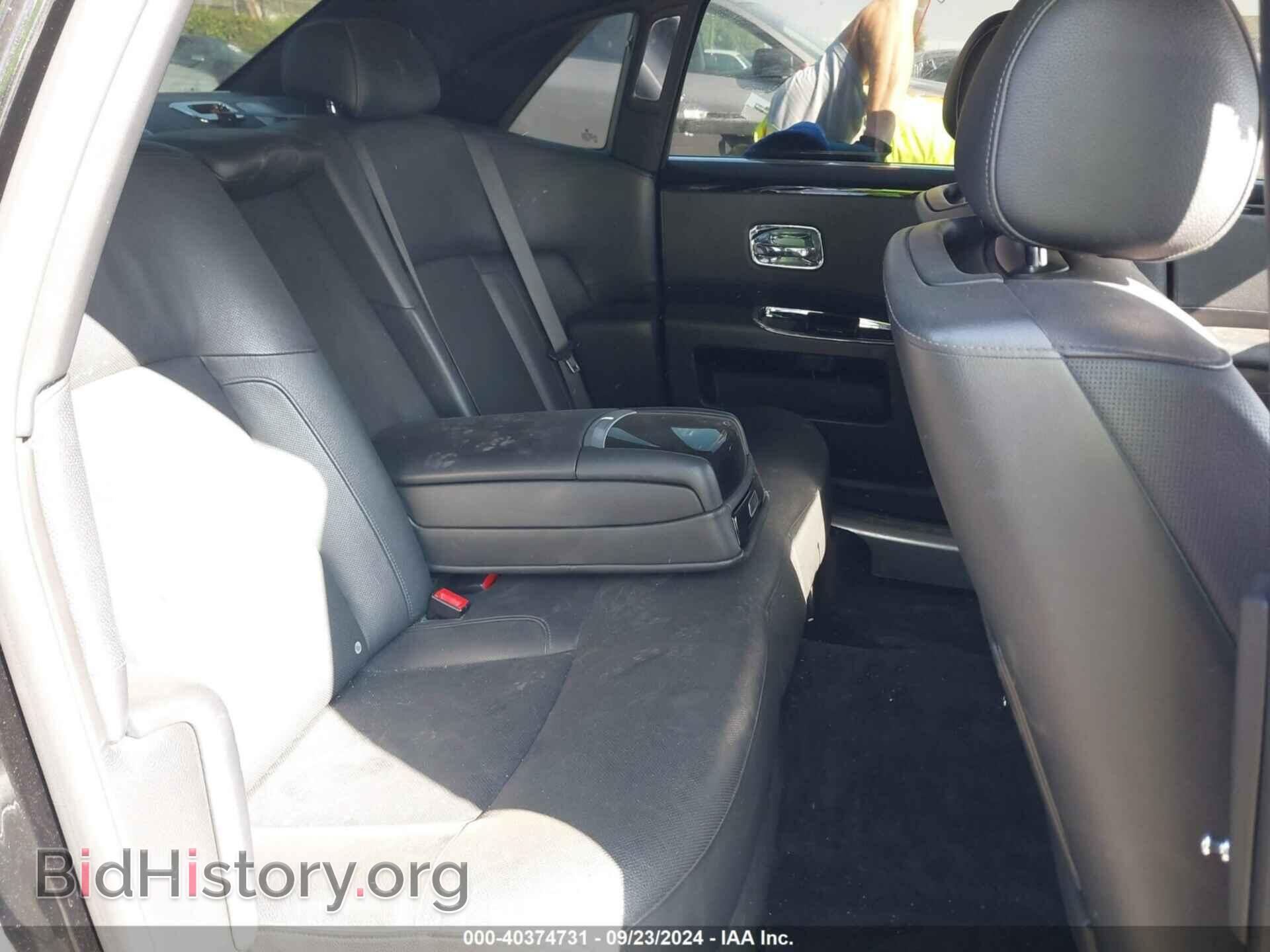 2011 ROLLS-ROYCE GHOST - VIN: SCA664S59BUX50010 - Photo 8