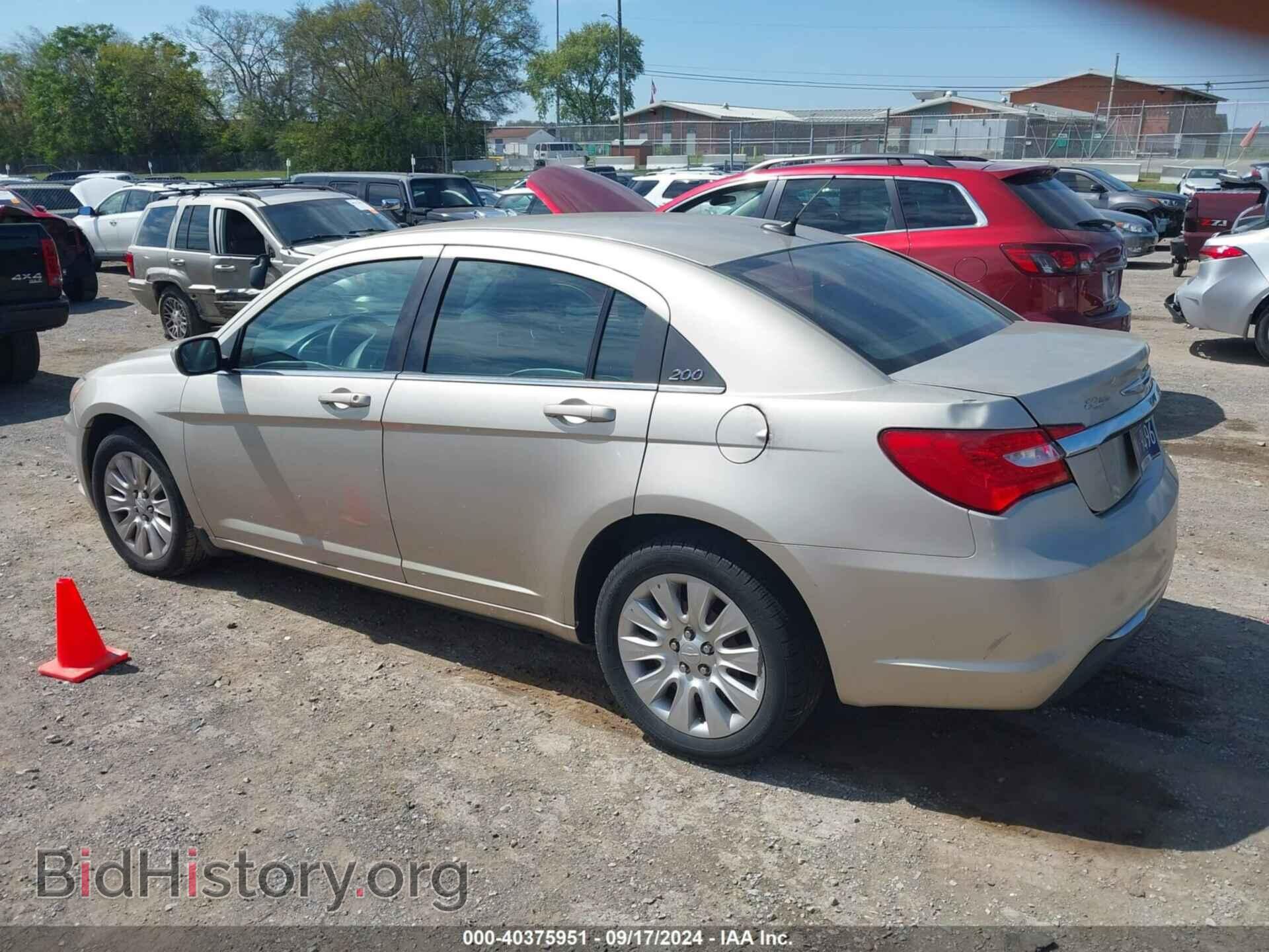 2013 CHRYSLER 200 - VIN: 1C3CCBAB3DN760811 - Фото 3