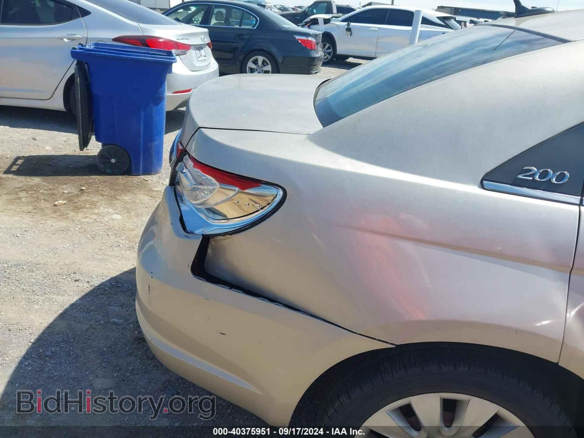 2013 CHRYSLER 200 - VIN: 1C3CCBAB3DN760811 - Фото 6