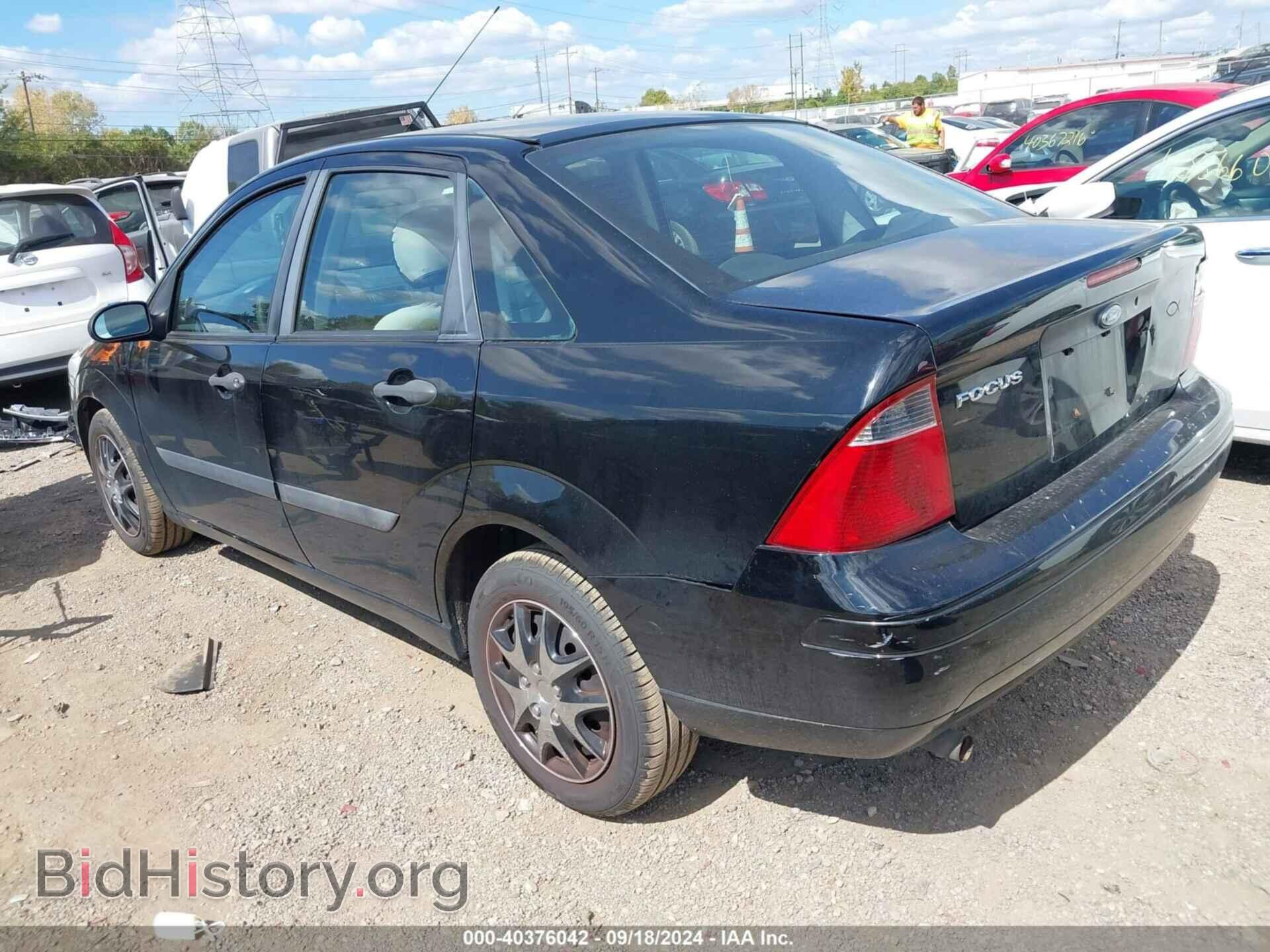 2007 FORD FOCUS - VIN: 1FAFP34N97W303613 - Фото 3