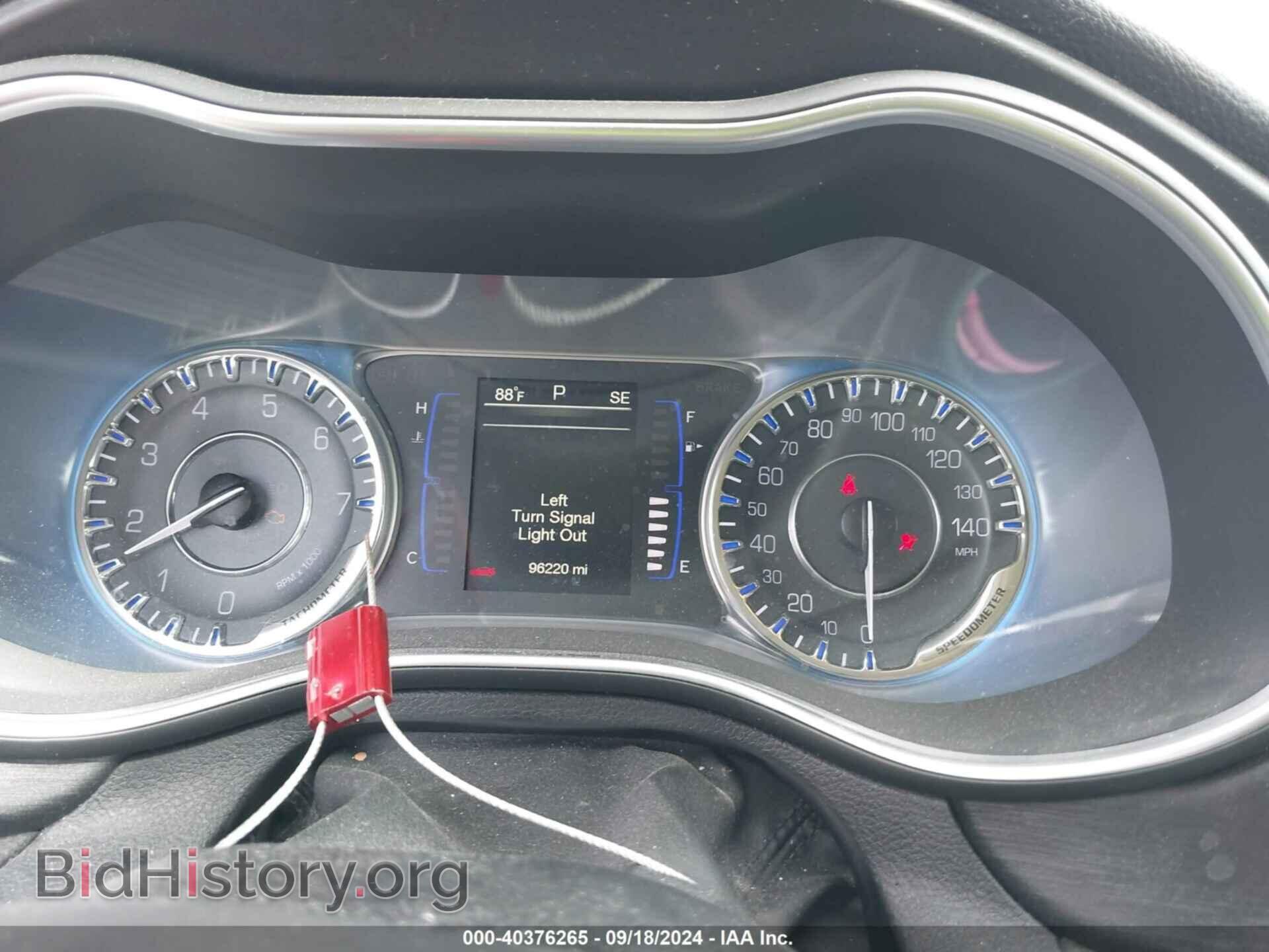 2017 CHRYSLER 200 - VIN: 1C3CCCFB1HN501044 - Фото 7