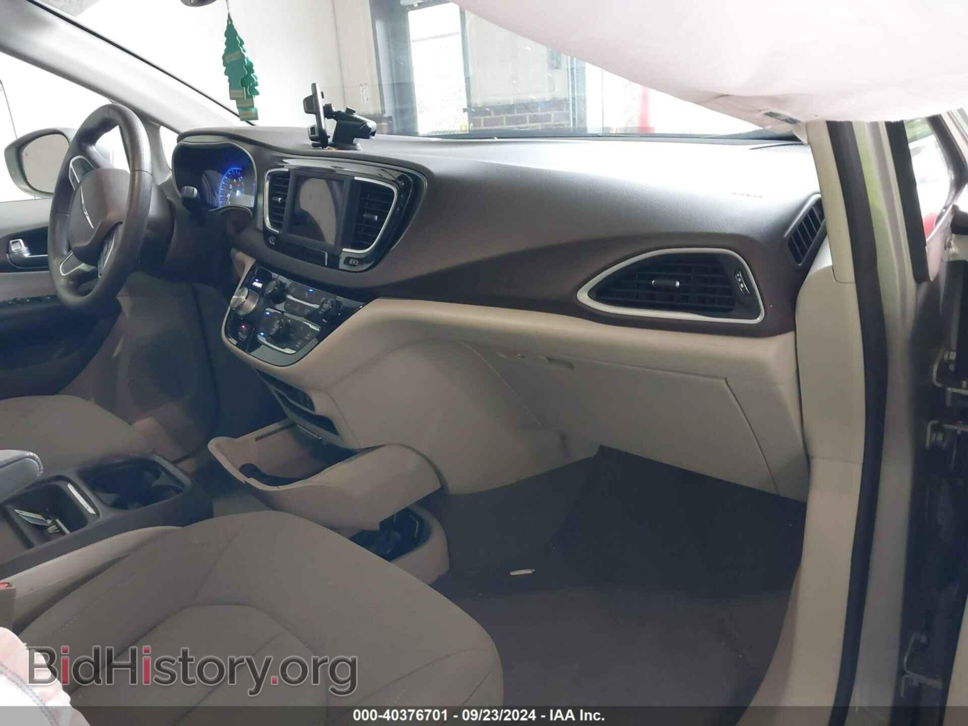 2019 CHRYSLER PACIFICA - VIN: 2C4RC1FG9KR666730 - Фото 5