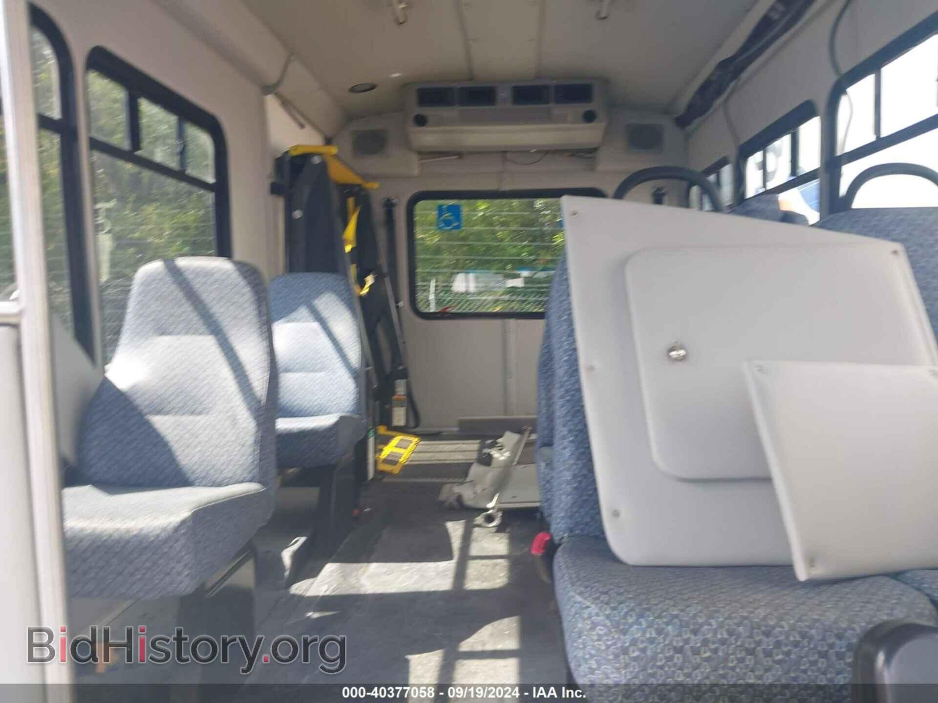 2016 FORD E-350 CUTAWAY - VIN: 1FDEE3FLXGDC11439 - Фото 7