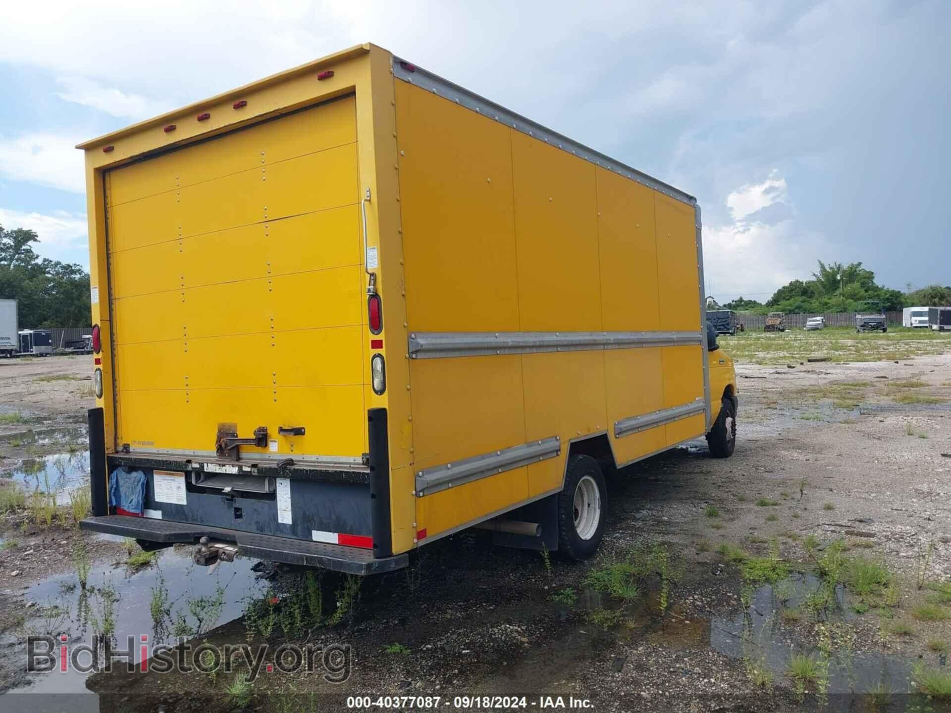 2012 FORD E-350 CUTAWAY - VIN: 1FDWE3FS7CDA72019 - Фото 4