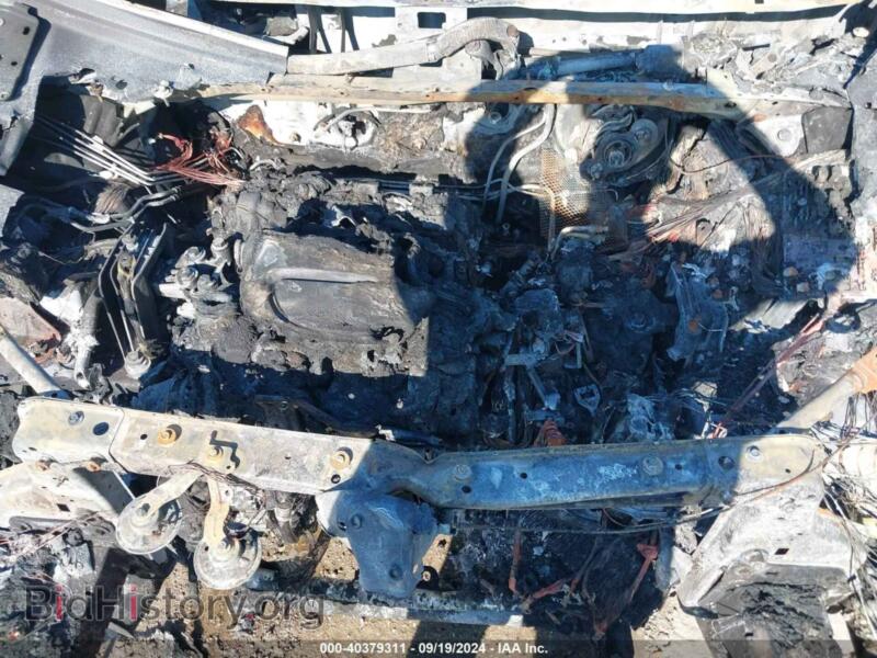 2019 Chrysler PACIFICA (VIN 2C4RC1BG2KR704742) — photo 10 of 16