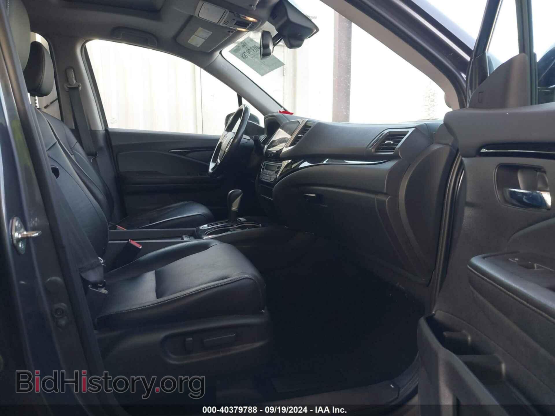 2019 HONDA RIDGELINE - VIN: 5FPYK3F71KB029523 - Фото 5