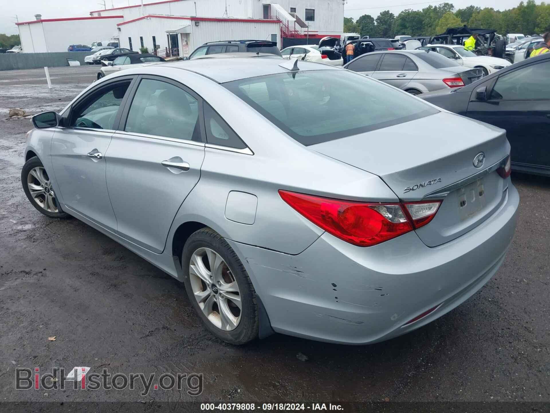 2011 HYUNDAI SONATA - VIN: 5NPEC4AC8BH184381 - Фото 3