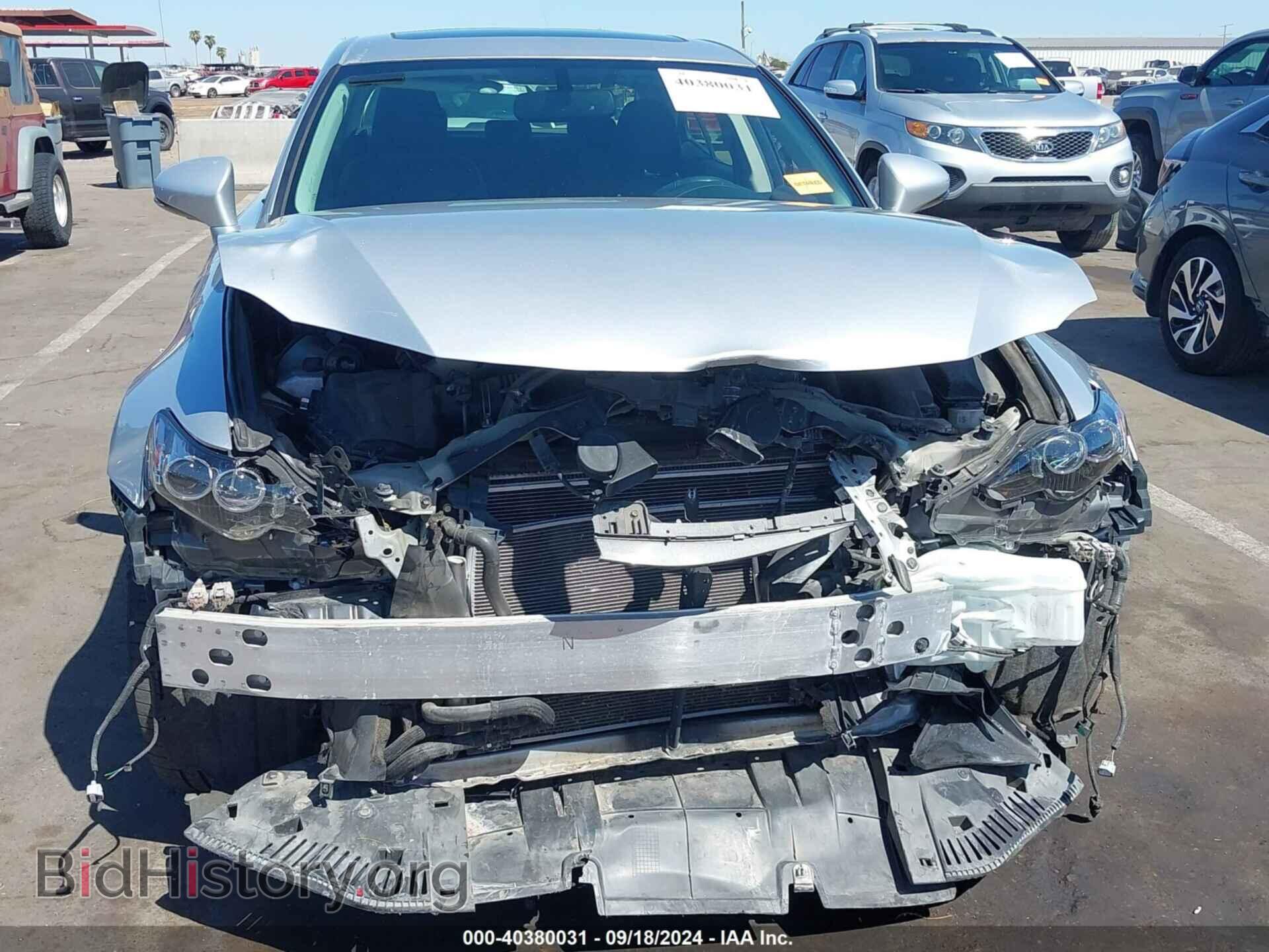 2016 LEXUS IS 200T - VIN: JTHBA1D22G5002156 - Фото 13