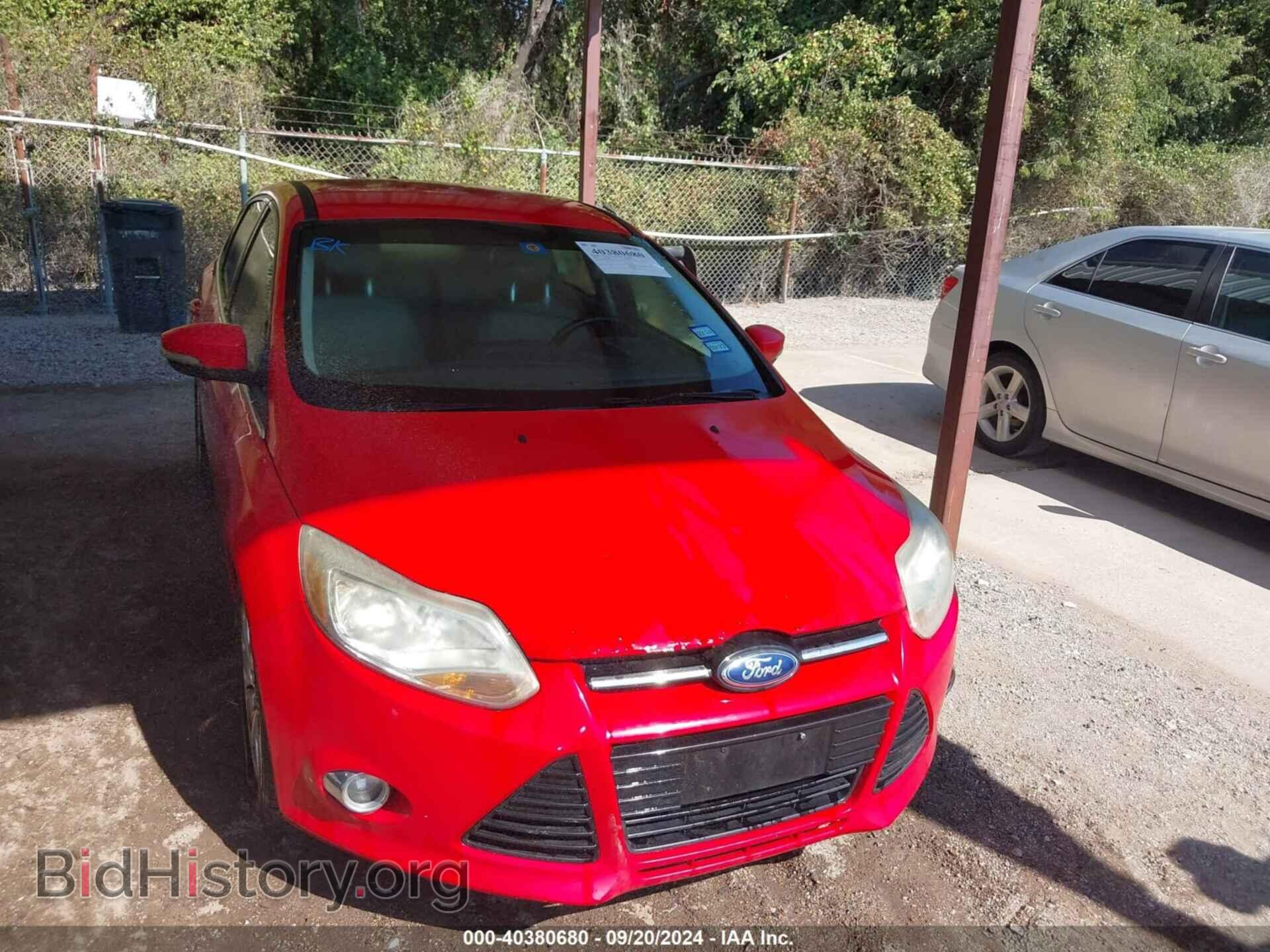 Фотография 1FAHP3M29CL105771 - FORD FOCUS 2012